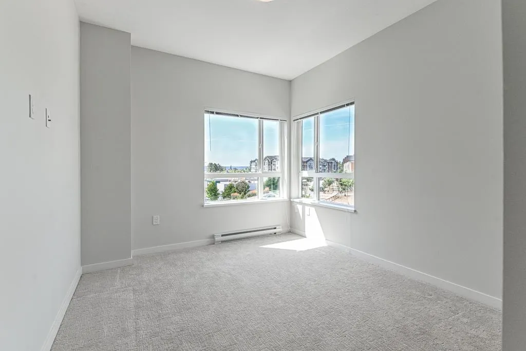 11 15151 Edmund Drive