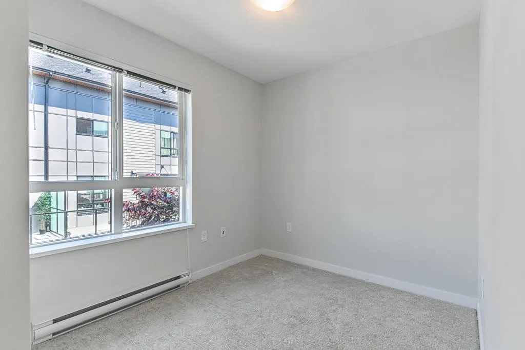 11 15151 Edmund Drive