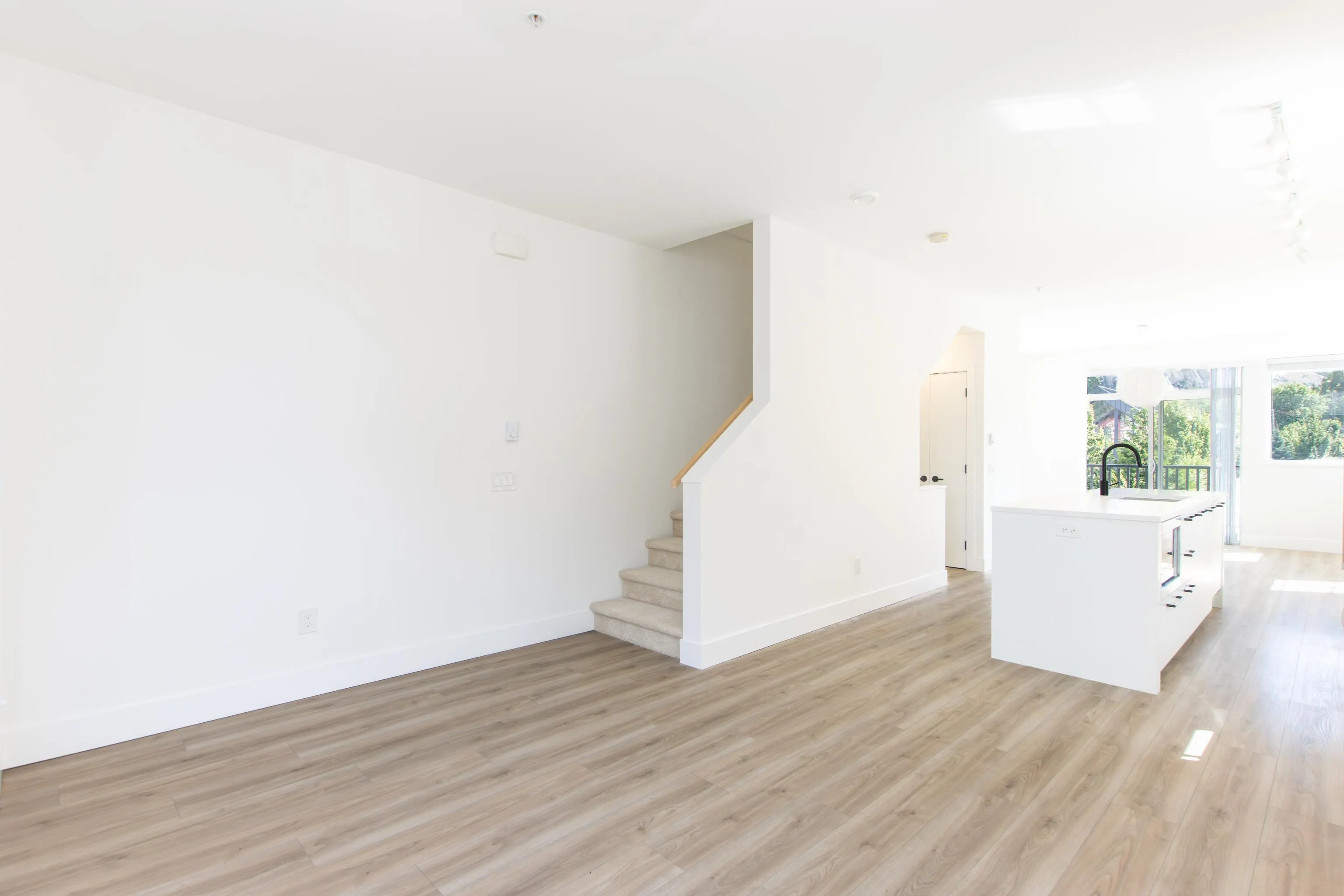 1371 Valleyside Place