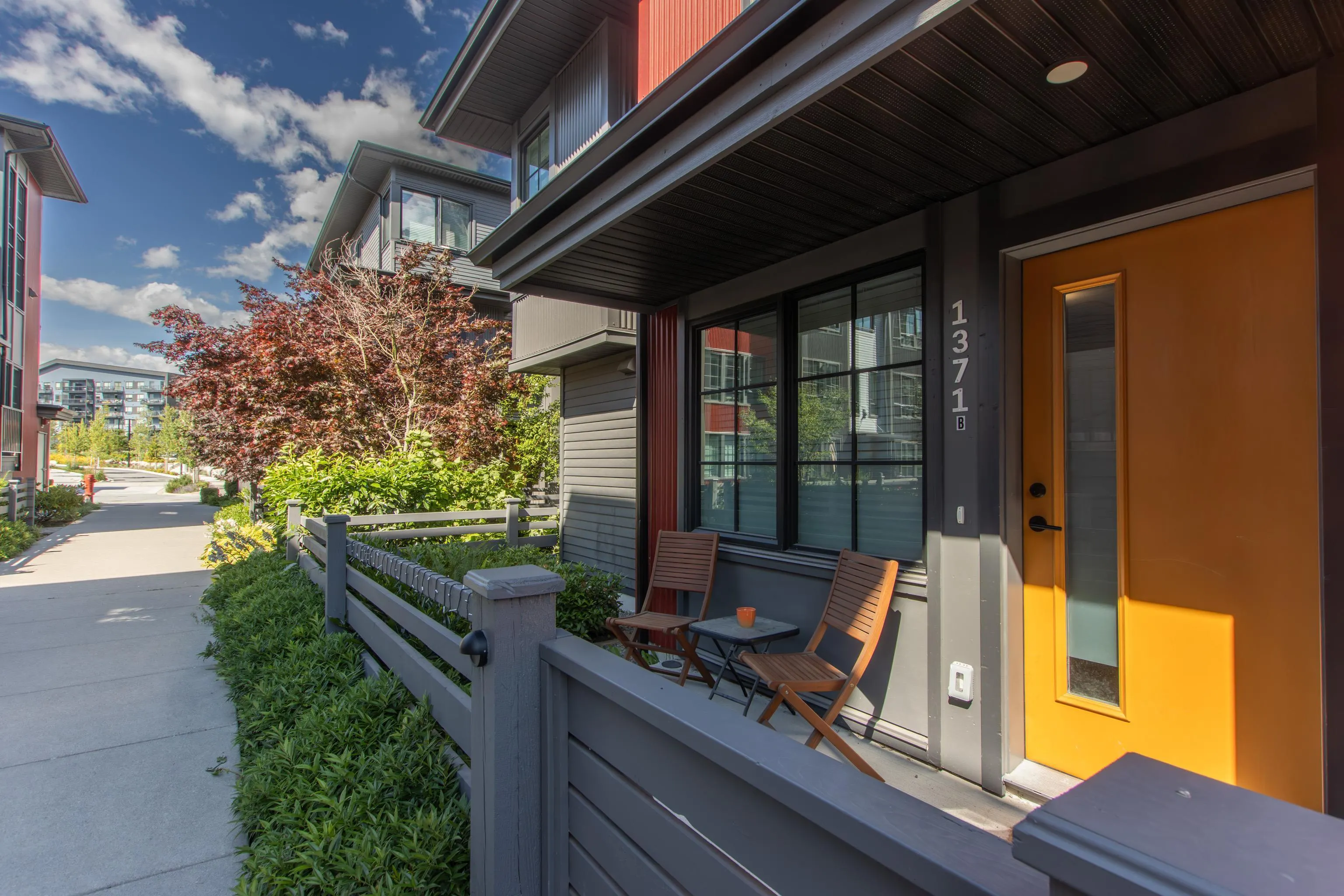1371 Valleyside Place