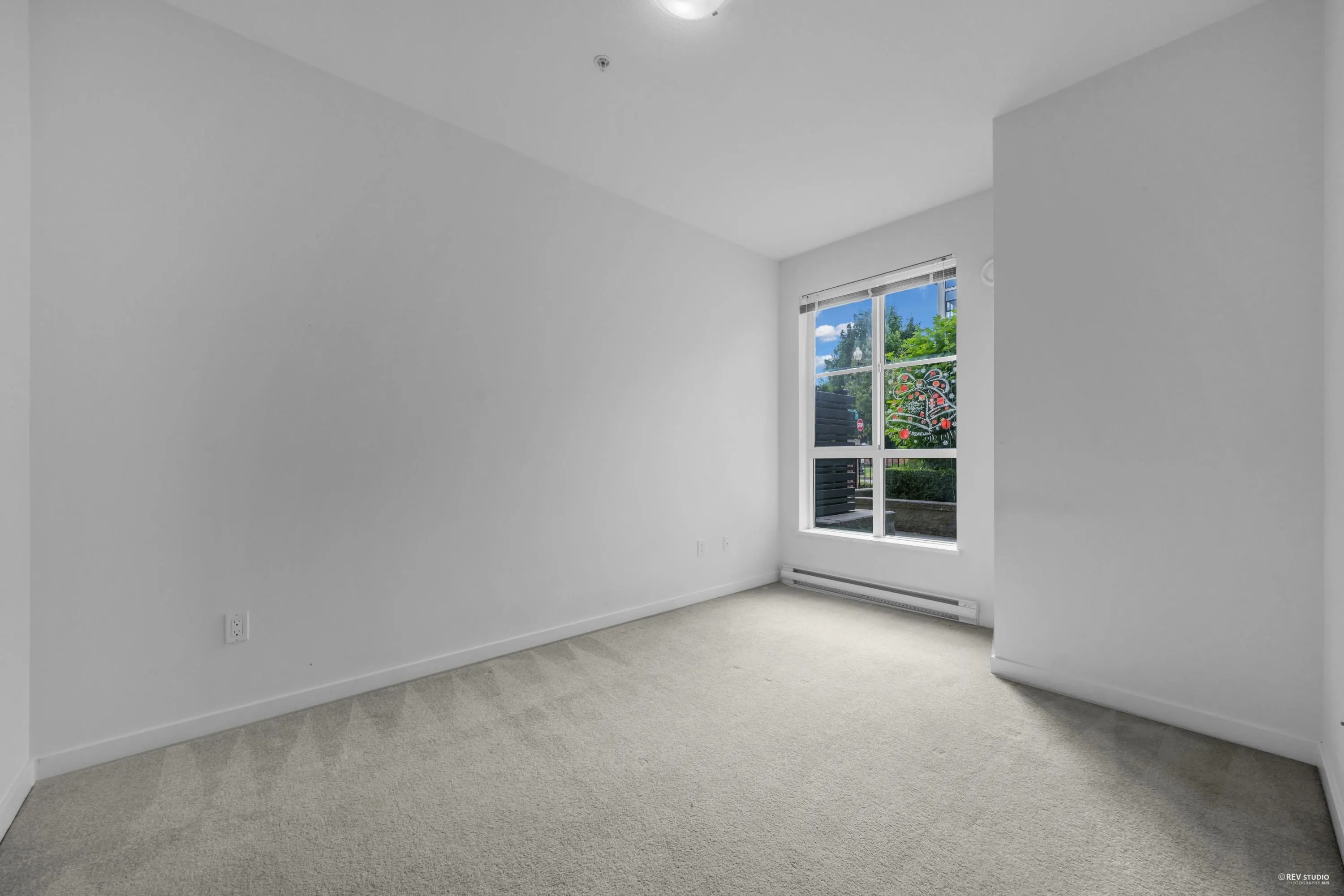 120 15137 33 Avenue
