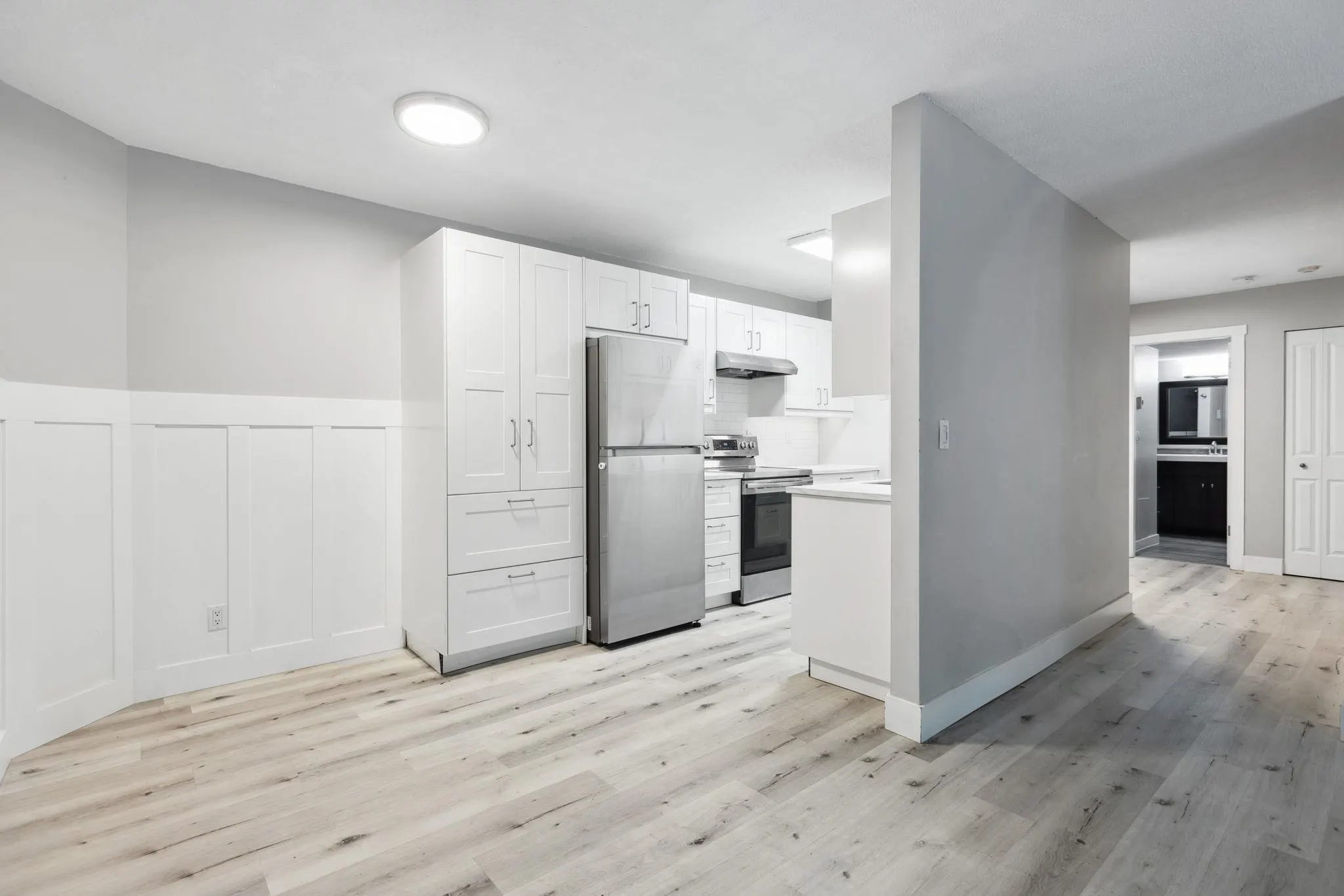 110 4926 48 Avenue