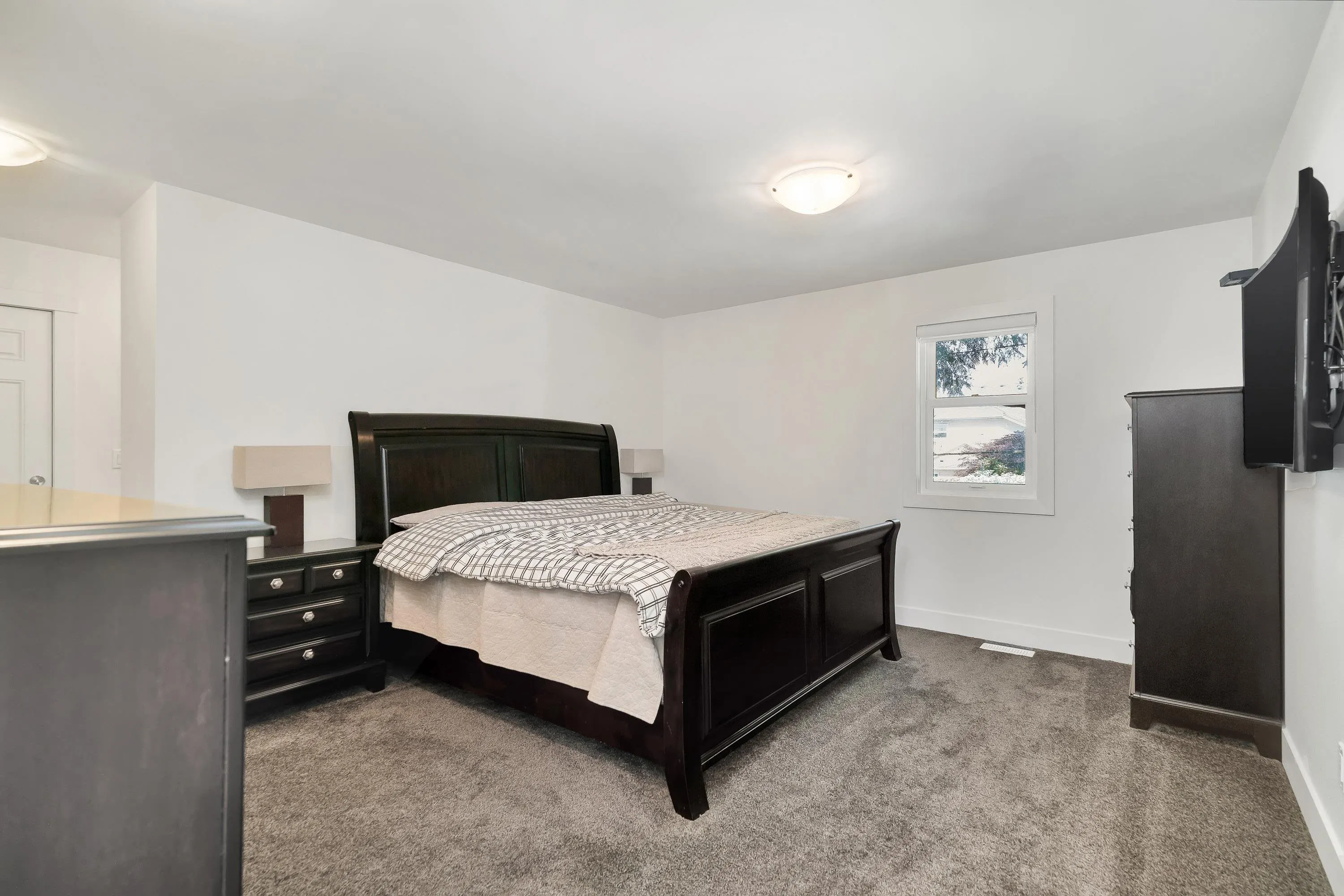 16602 Bell Road
