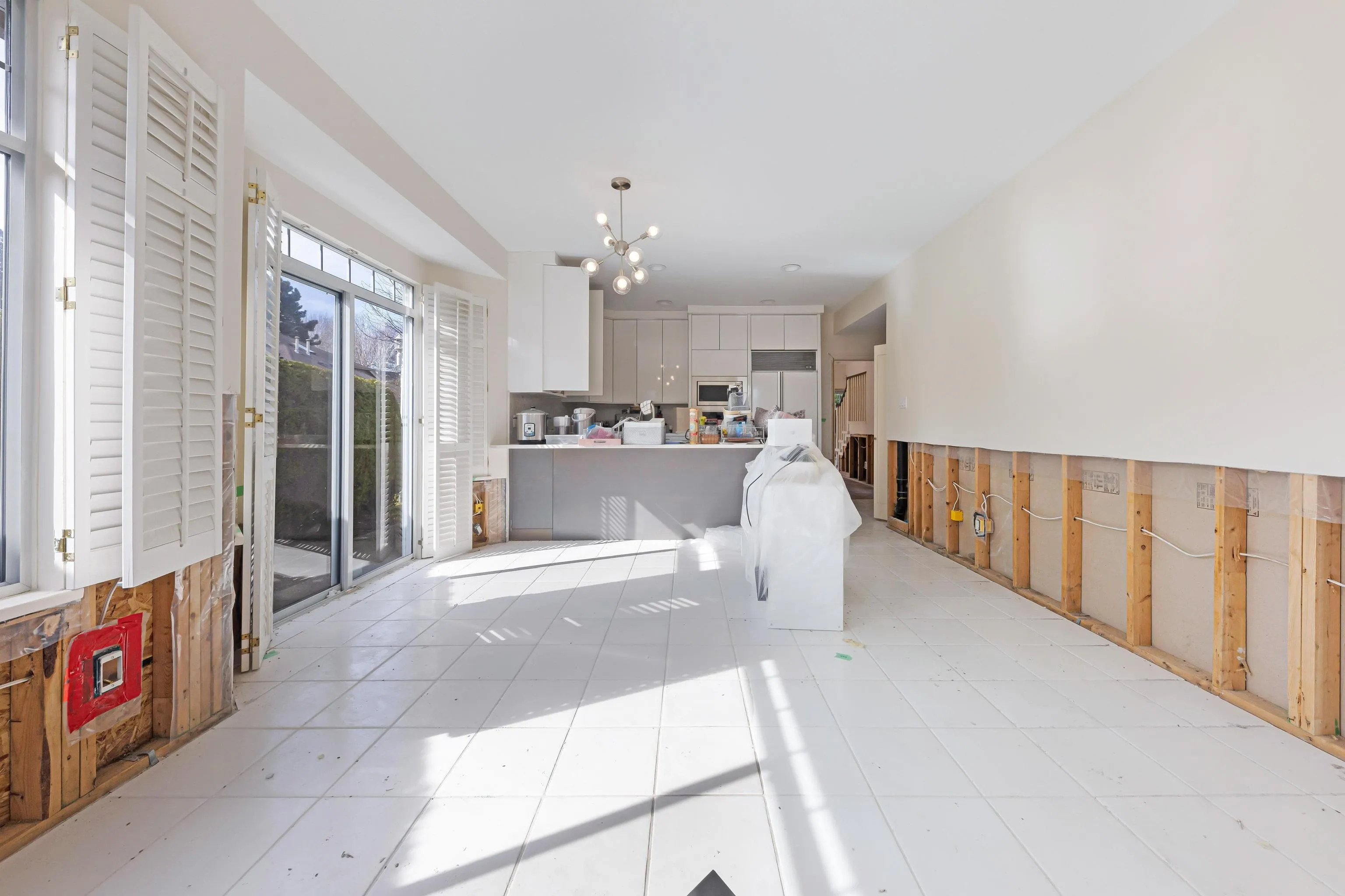 72 5531 Cornwall Drive