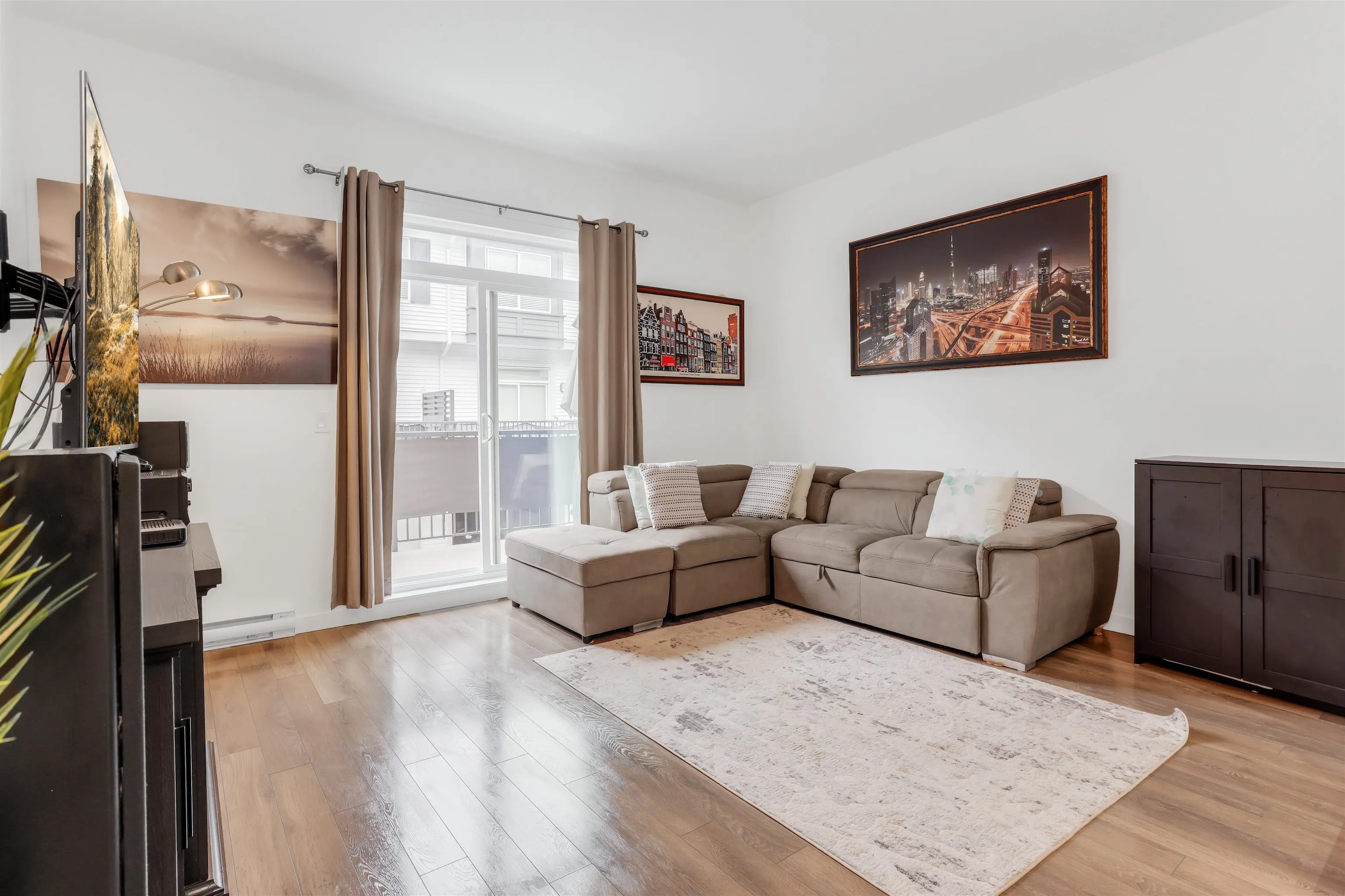 51 15778 85 Avenue