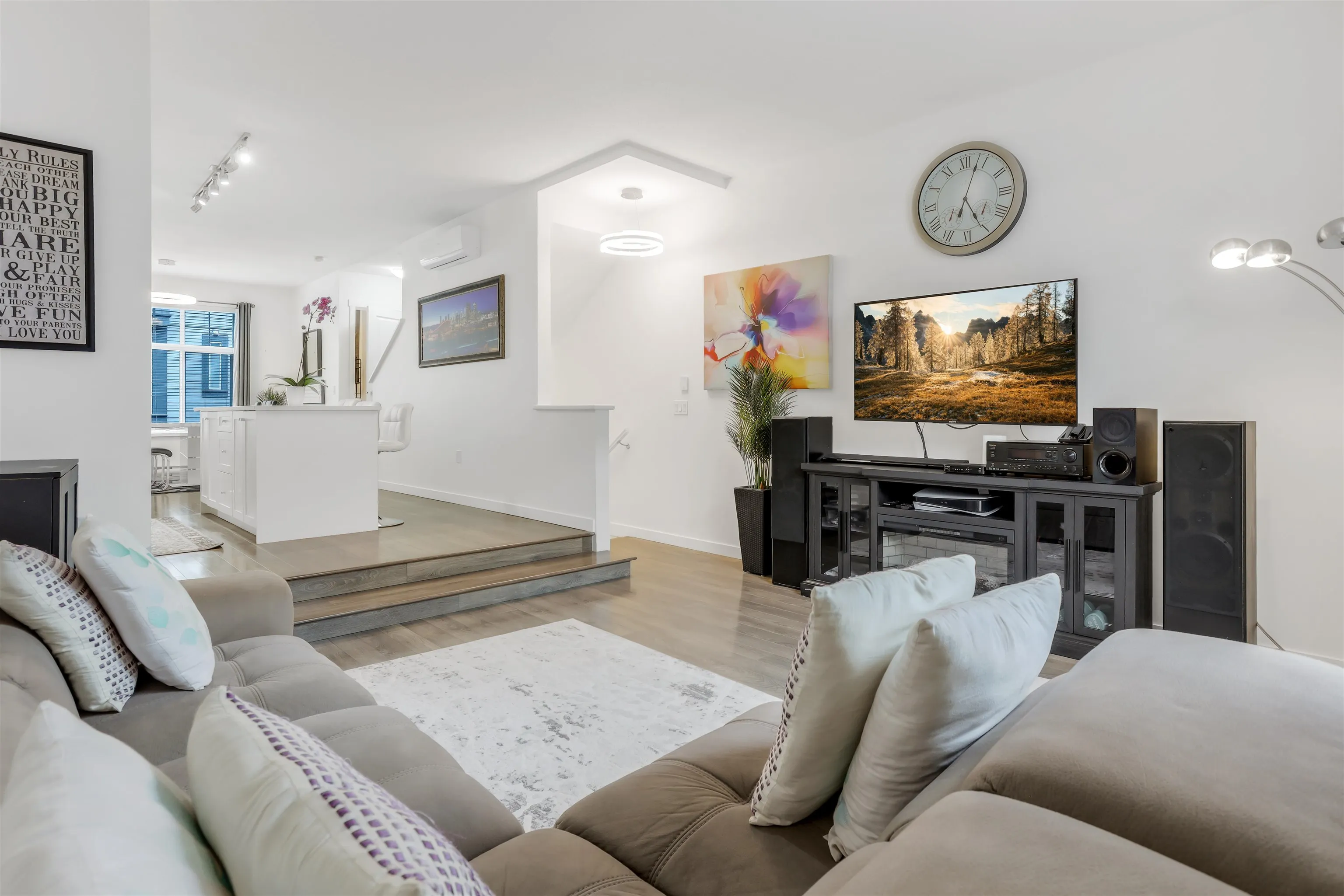 51 15778 85 Avenue