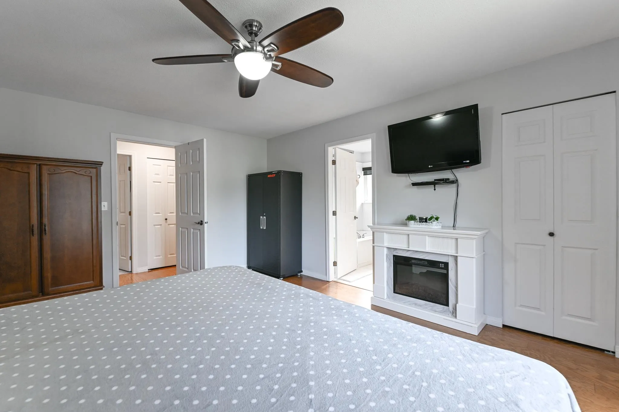 36381 Country Place
