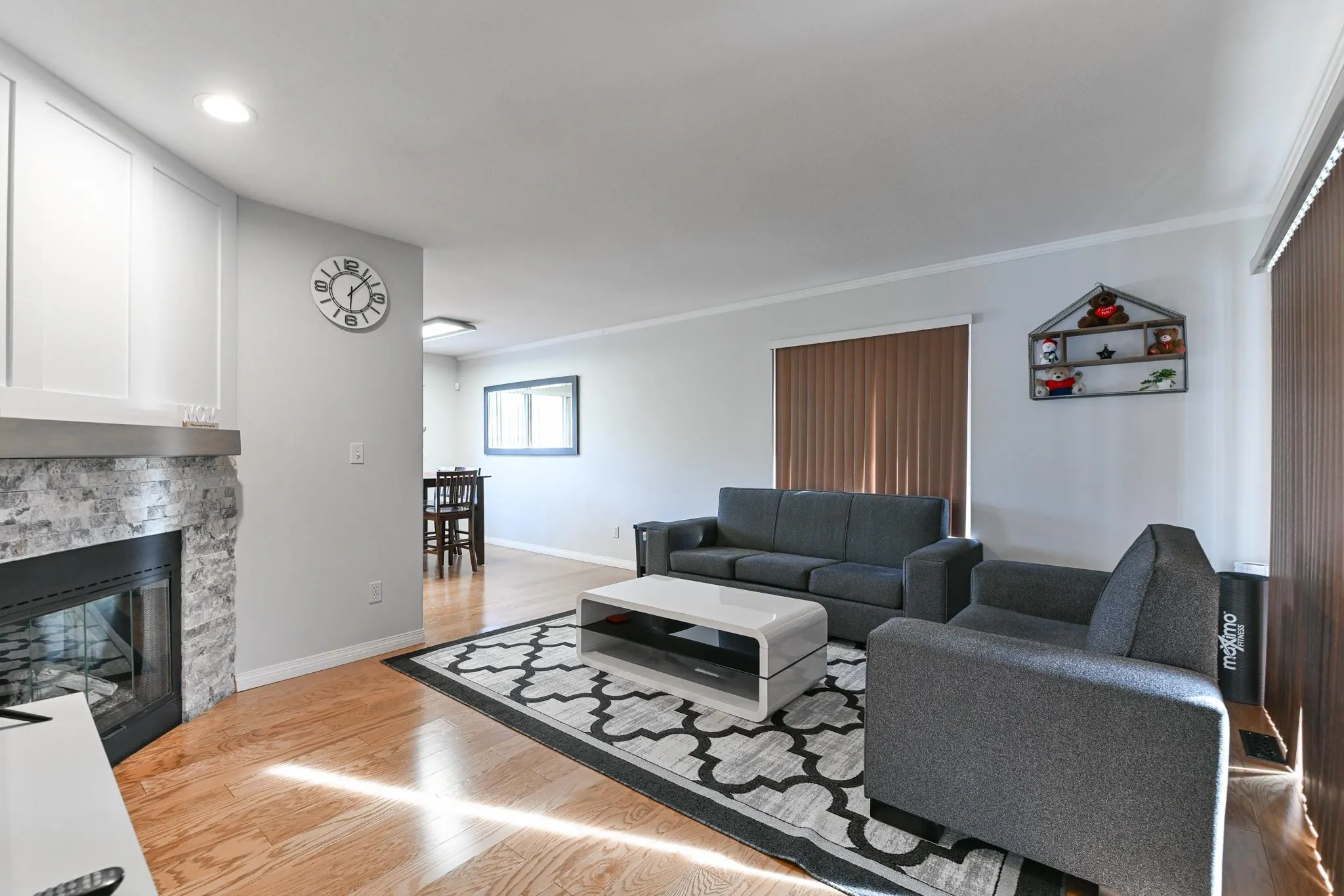 36381 Country Place