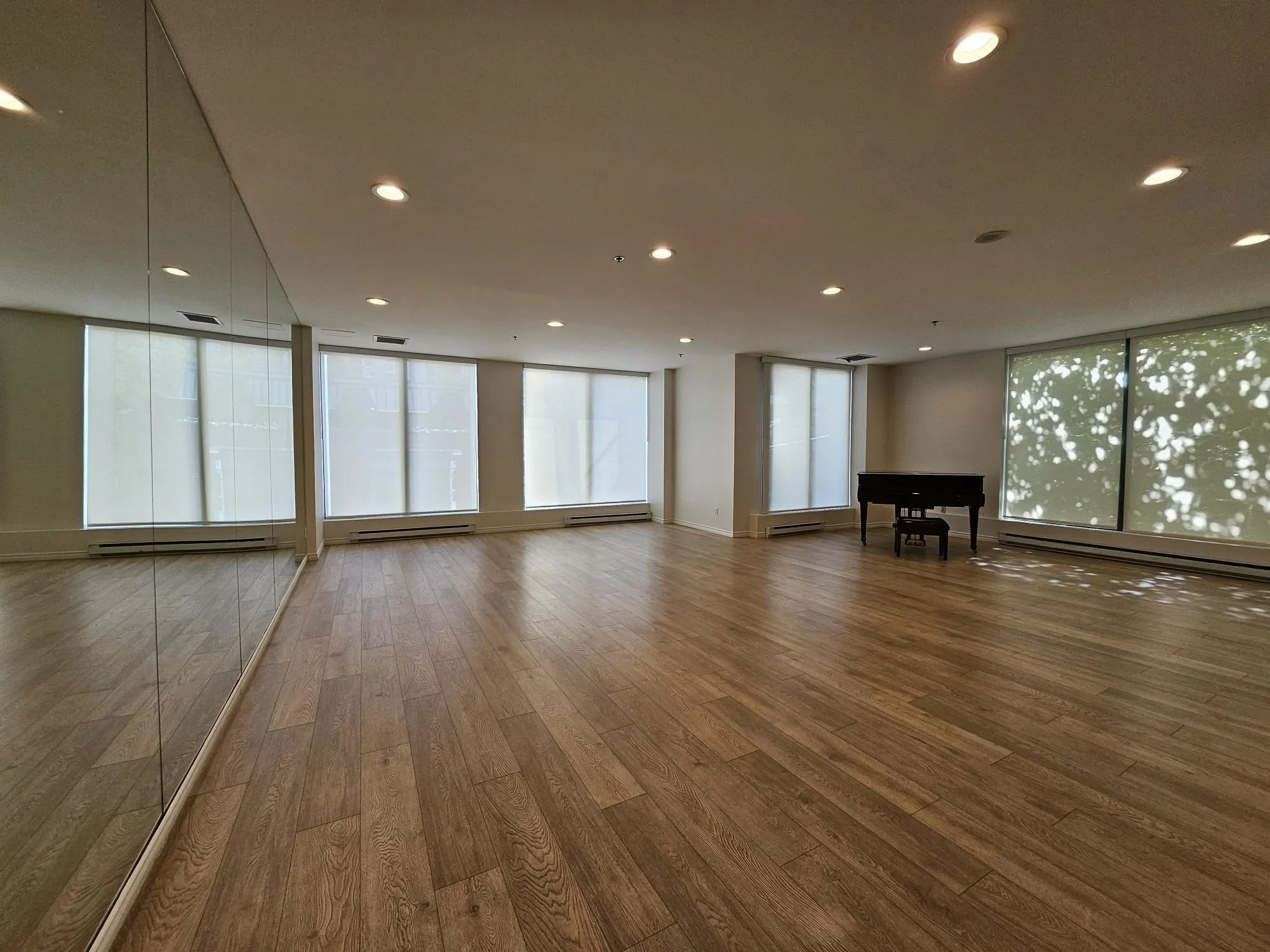 1604 1239 W Georgia Street