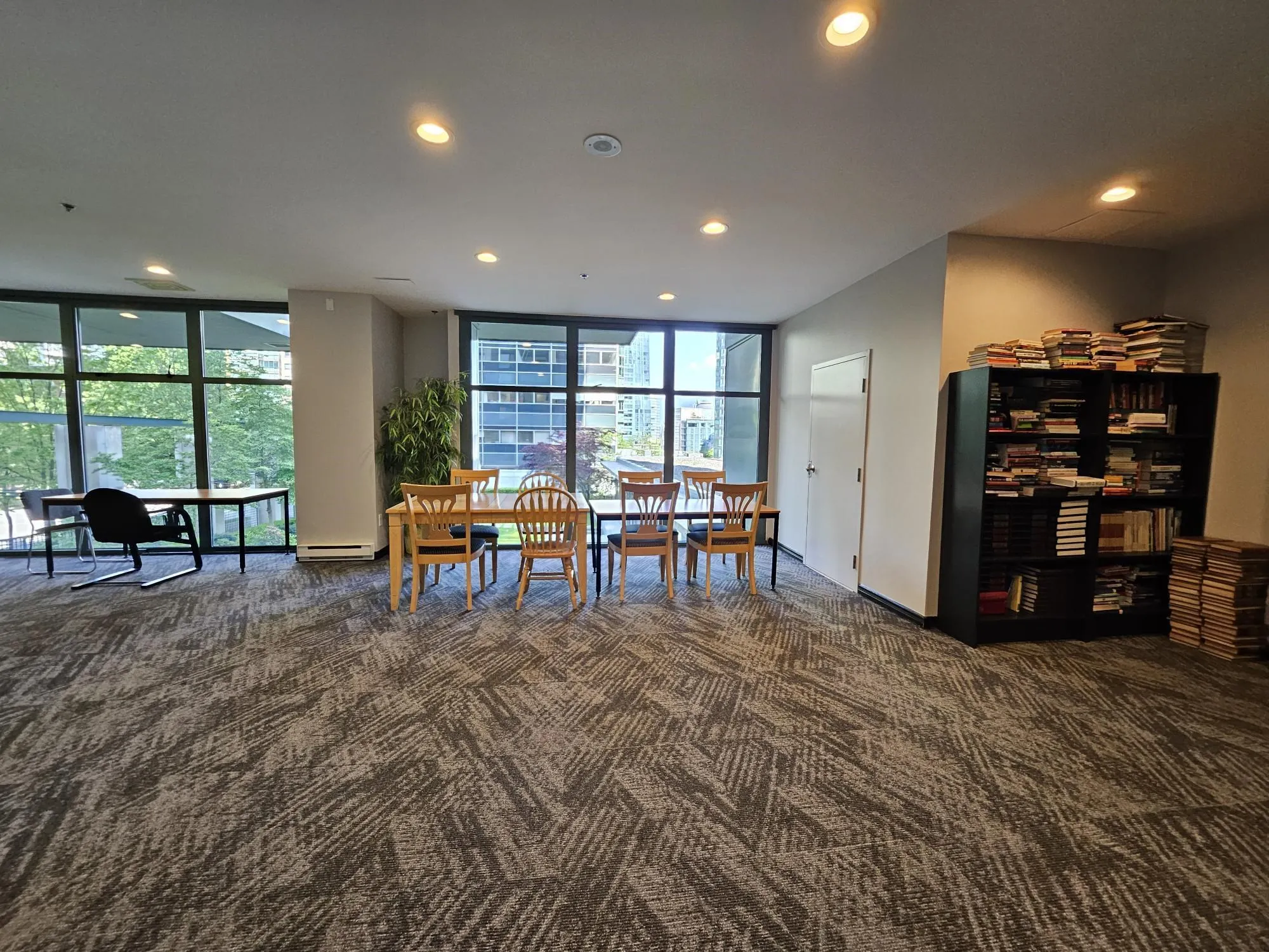 1604 1239 W Georgia Street