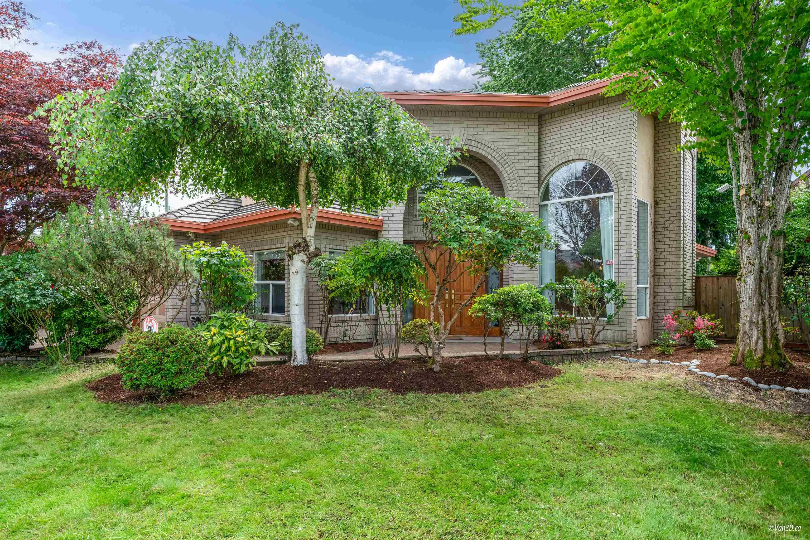 8200 Bowcock Road