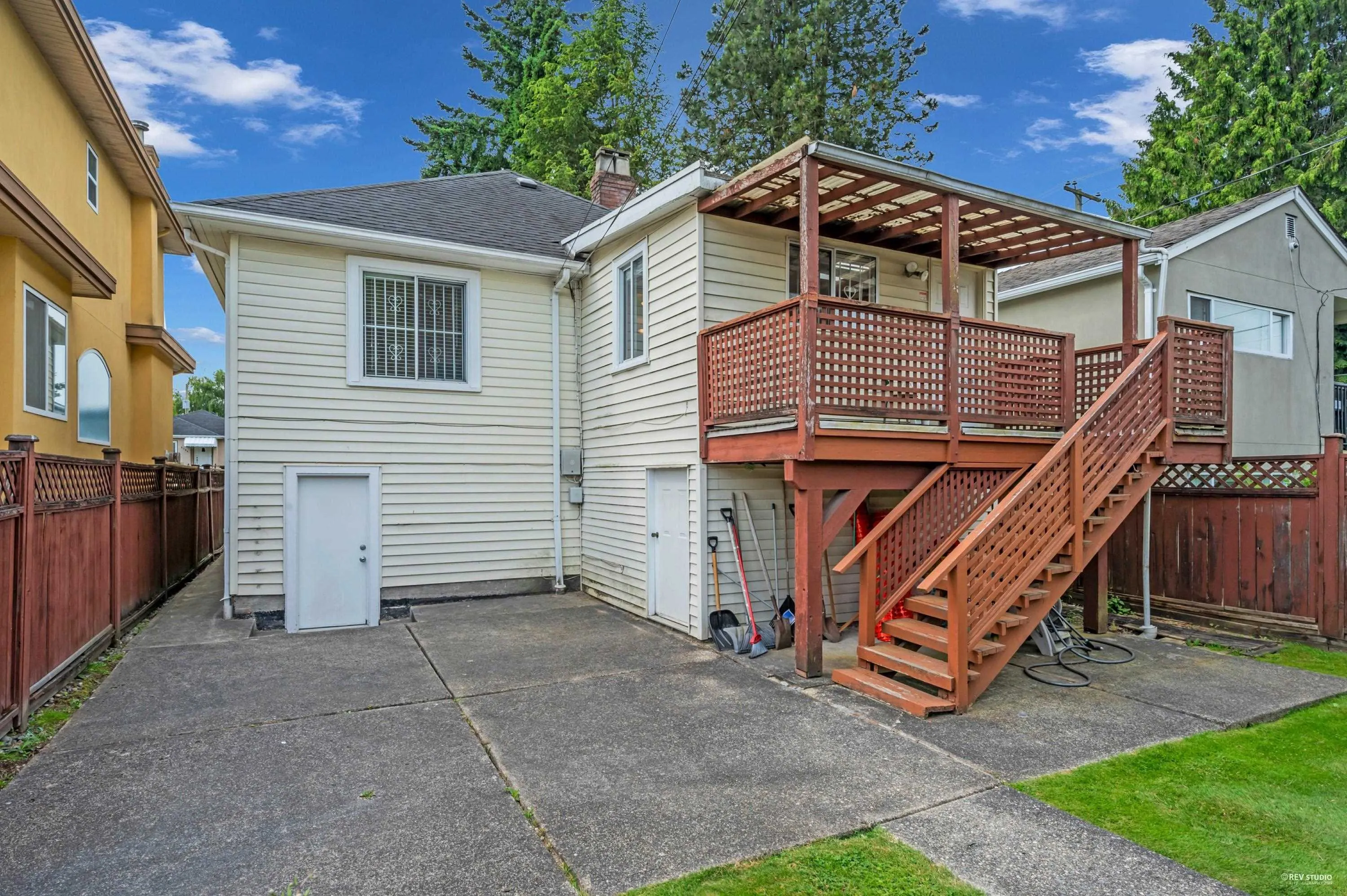 2785 W 20th Avenue