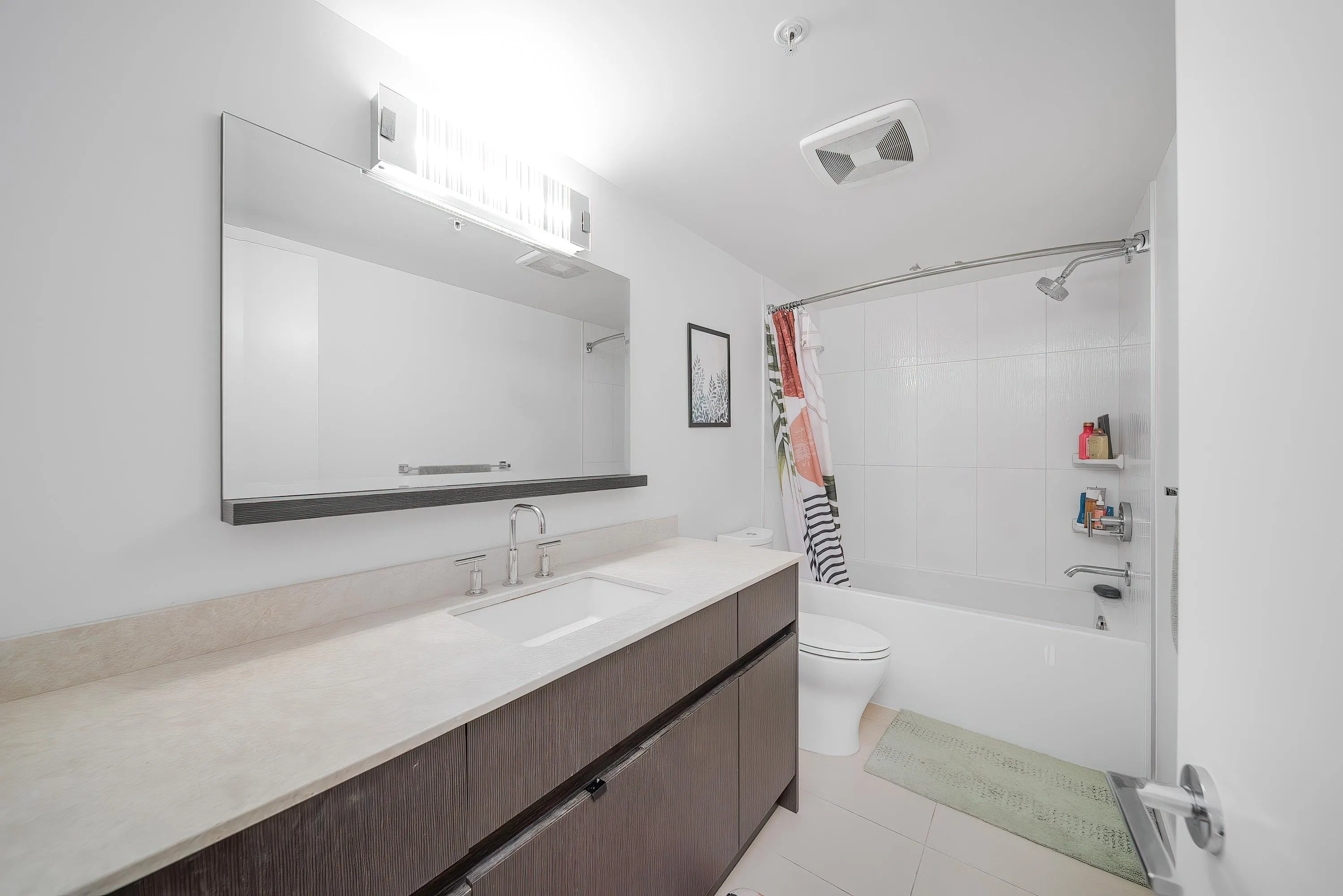 1509 7888 Ackroyd Road