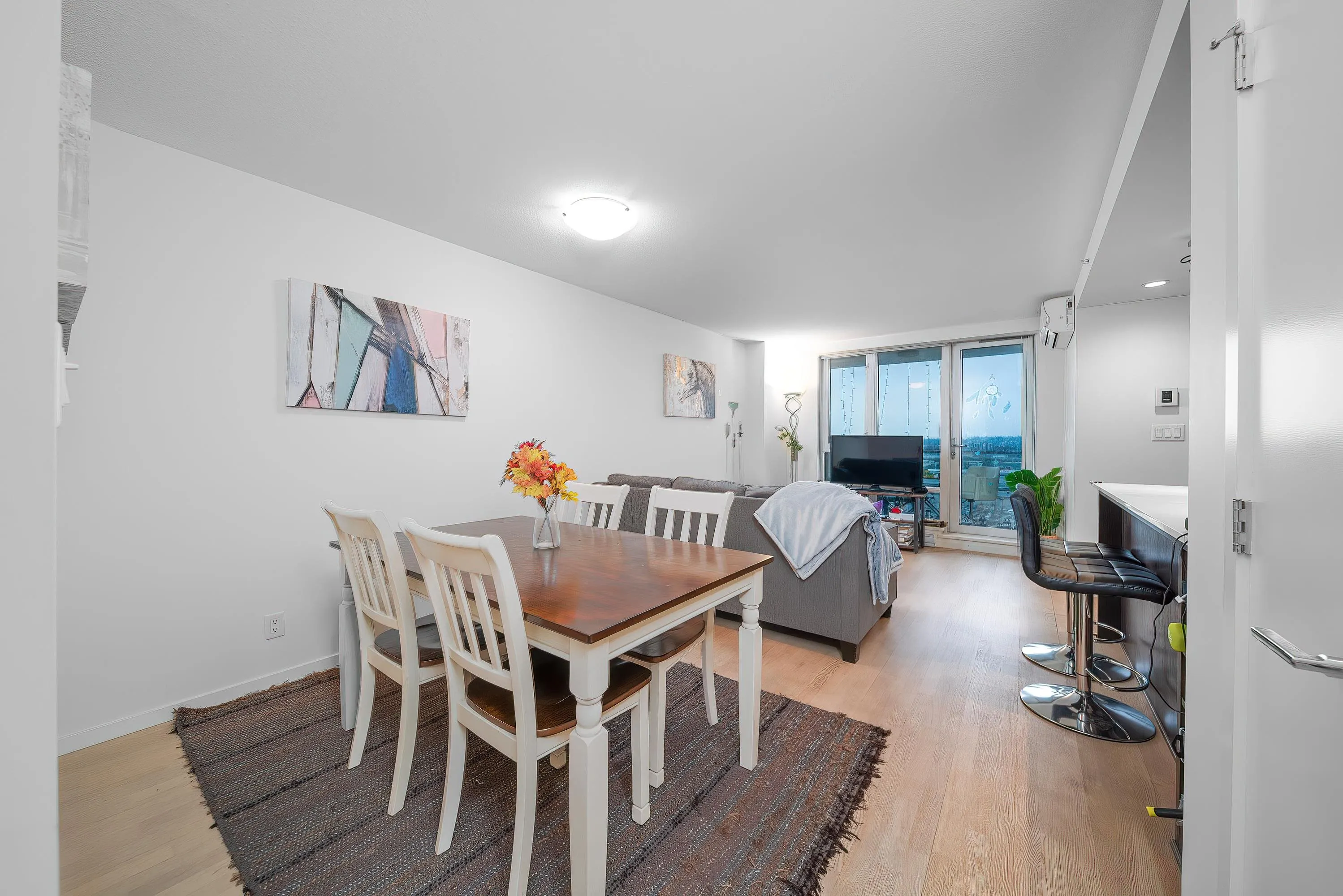 1509 7888 Ackroyd Road