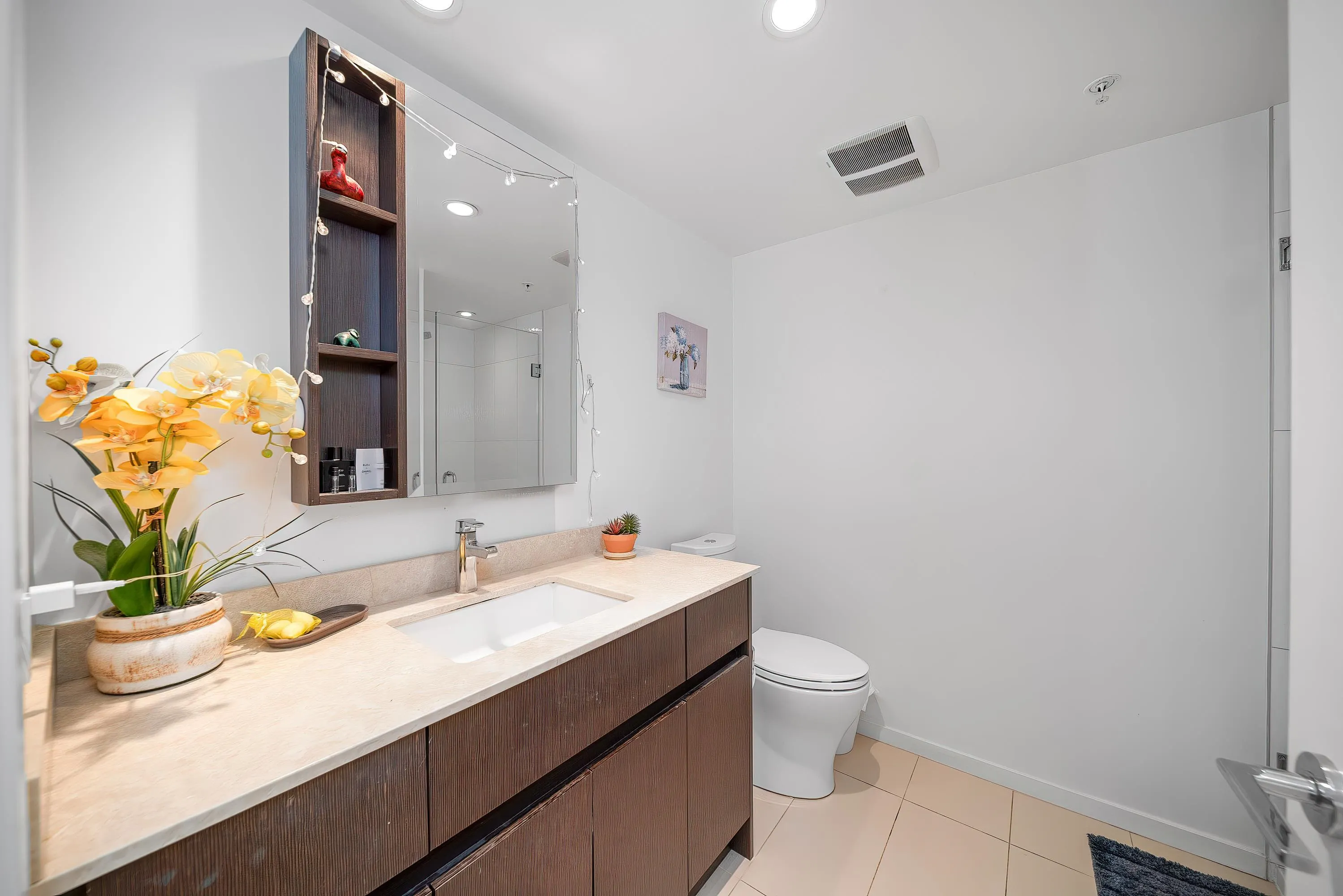 1509 7888 Ackroyd Road