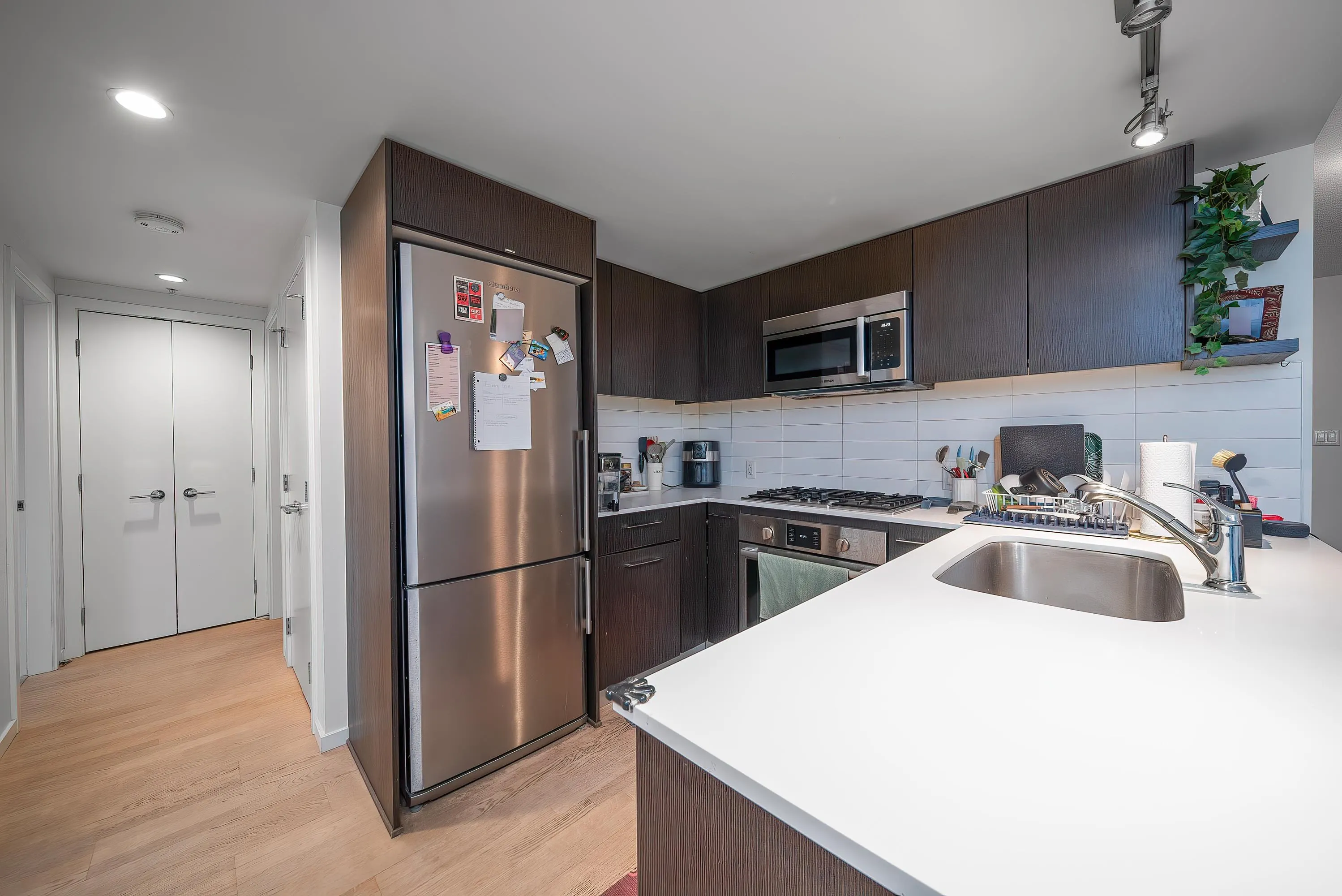 1509 7888 Ackroyd Road