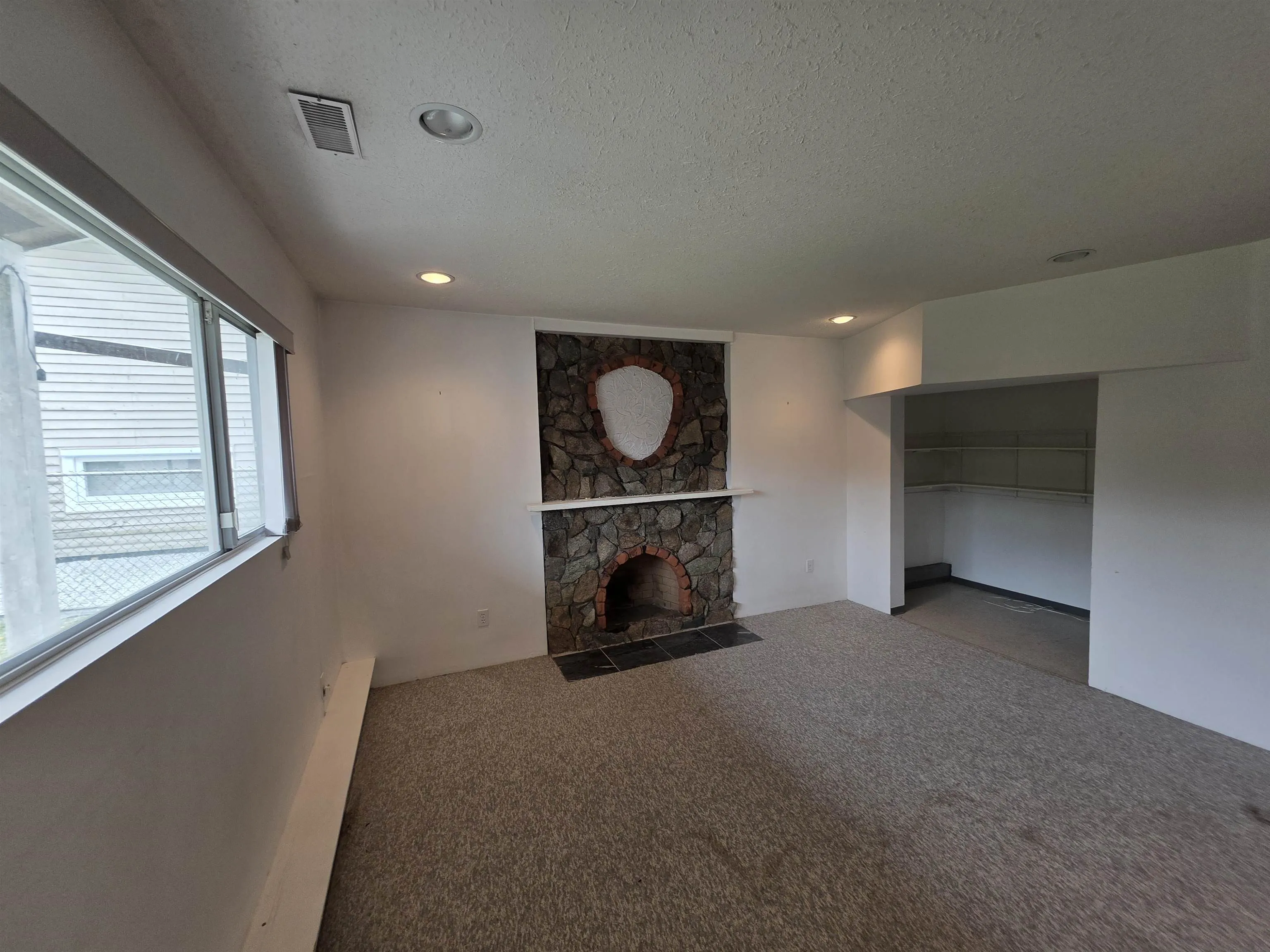 3141 Jervis Street