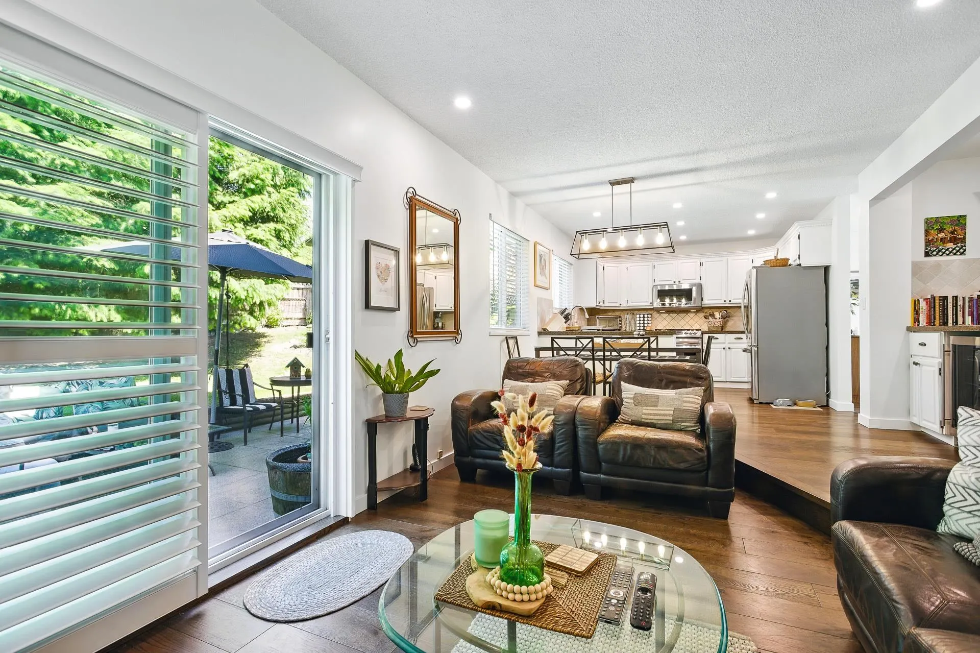 1613 Hemlock Place