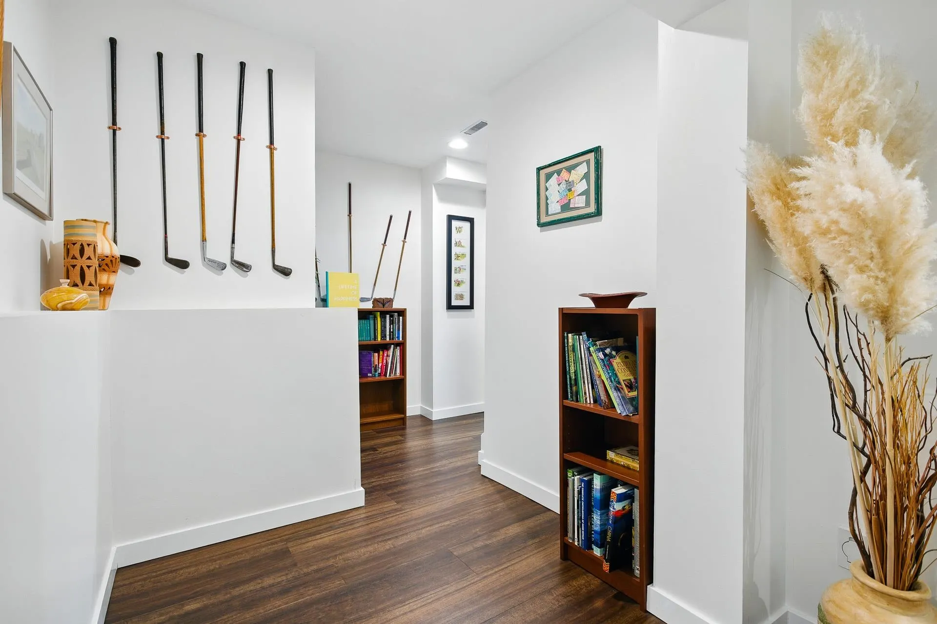 1613 Hemlock Place