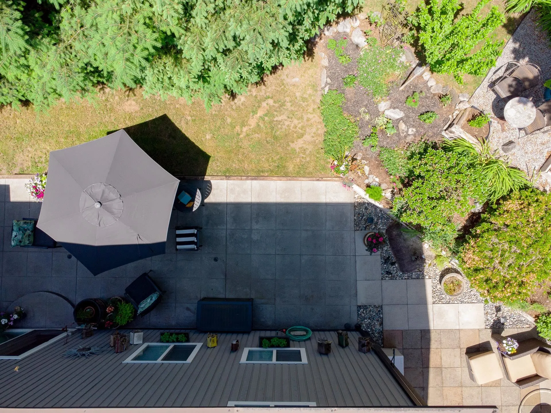 1613 Hemlock Place