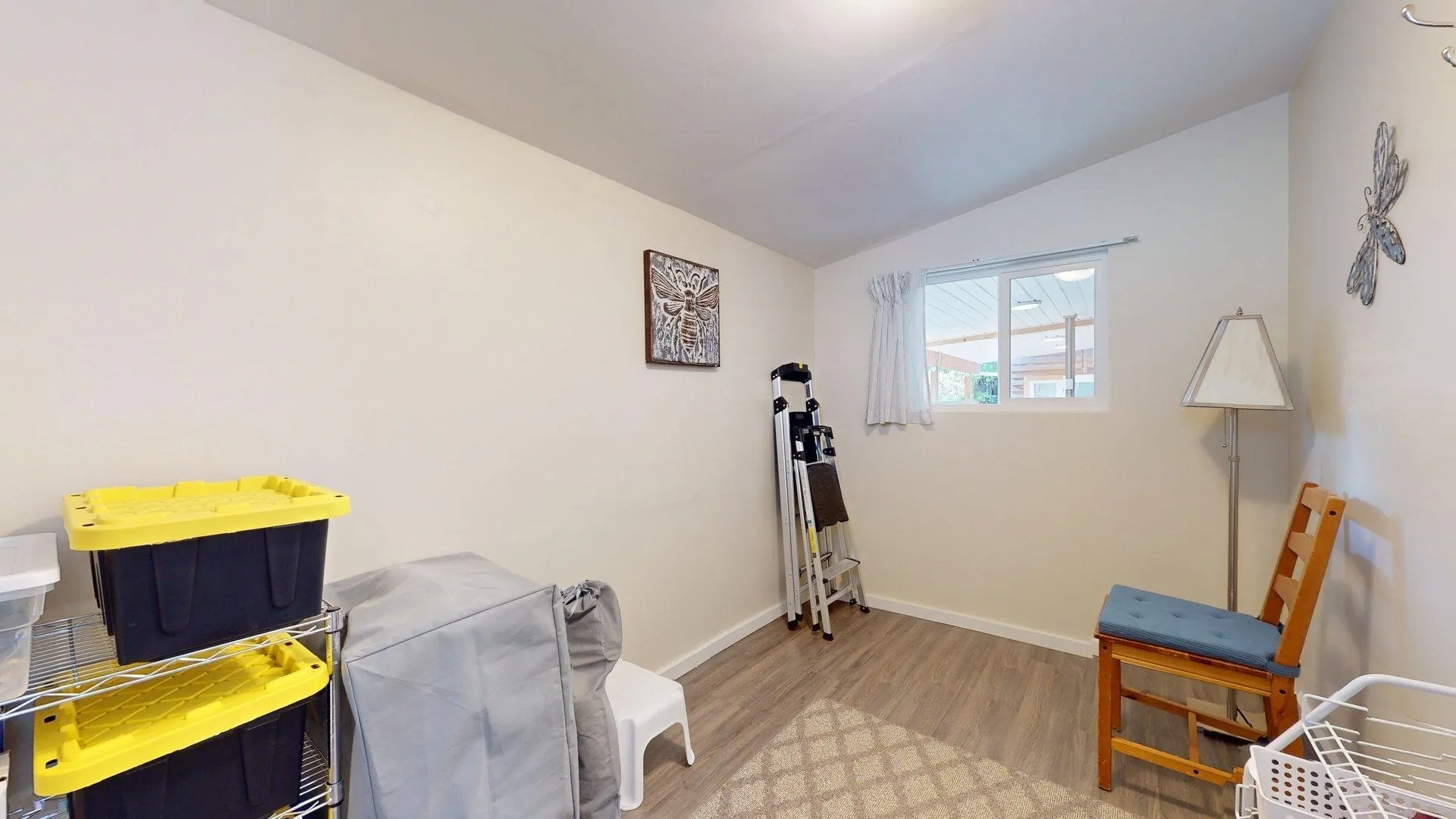 34 40022 Government Road