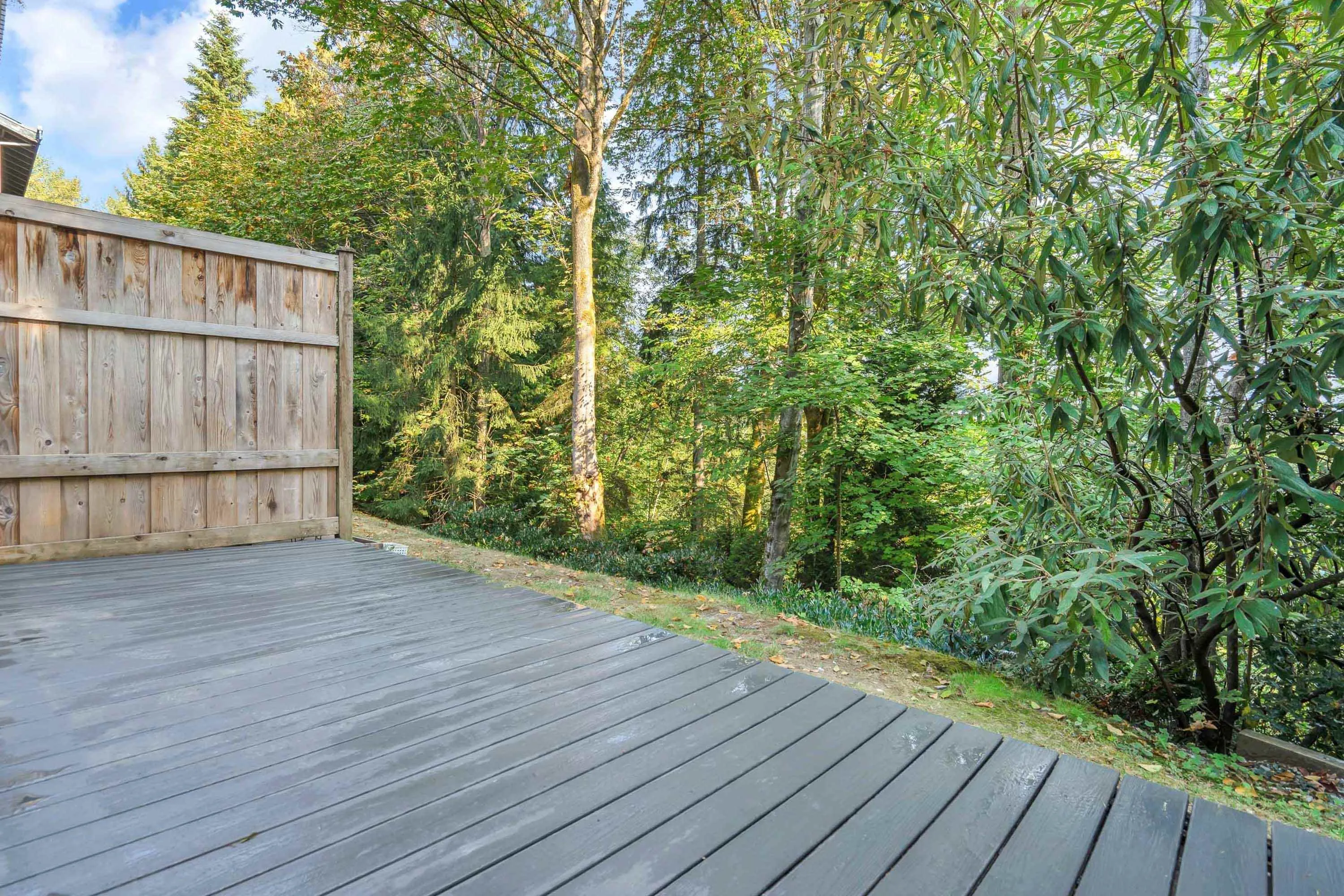 1126 Chateau Place