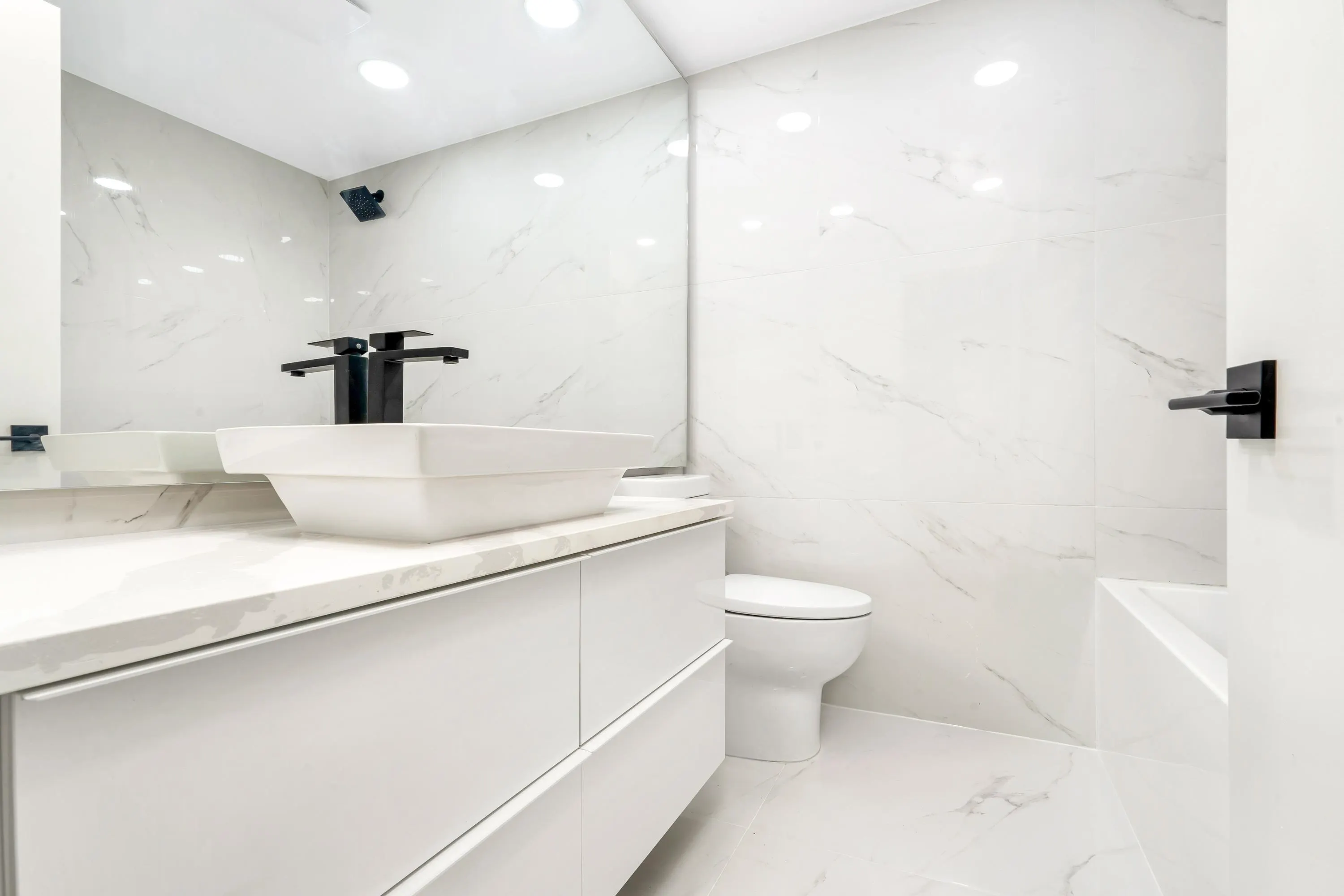1126 Chateau Place