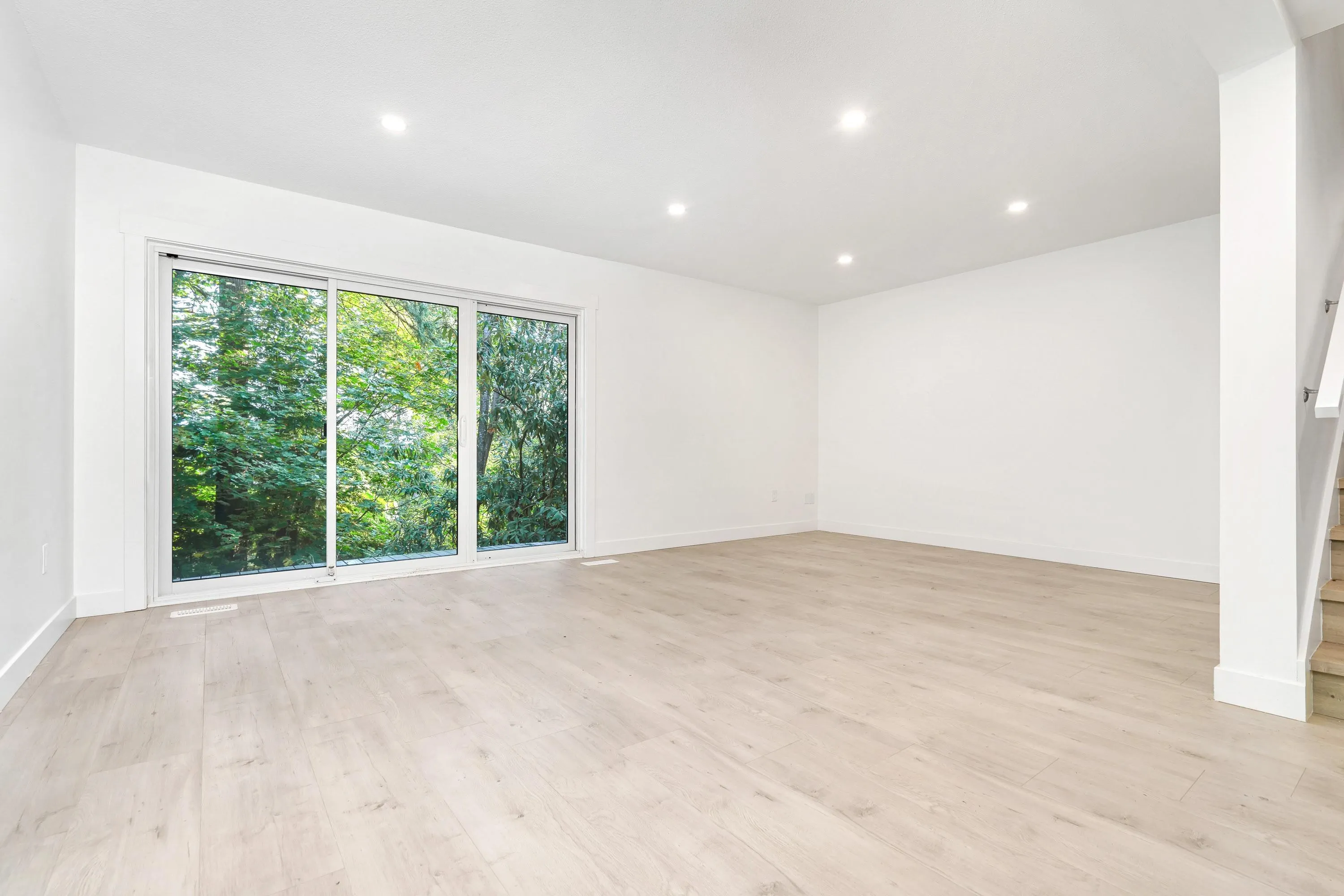 1126 Chateau Place