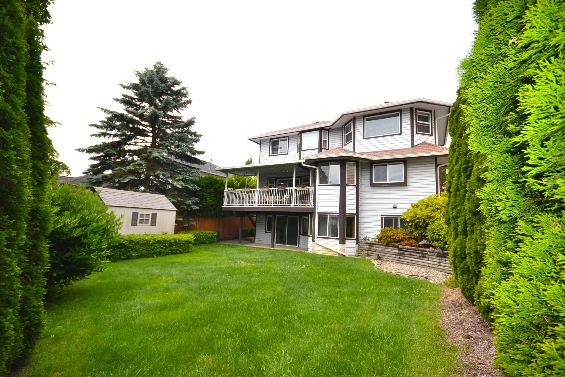 15 Parkwood Place