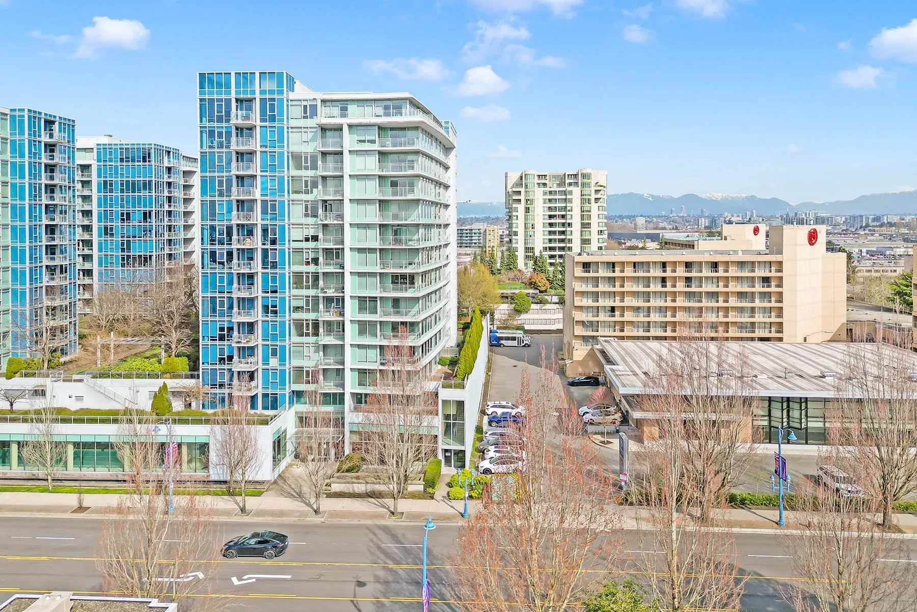 1509 7373 Westminster Highway