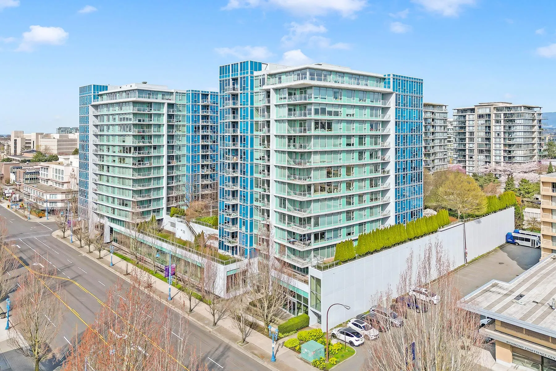 1509 7373 Westminster Highway