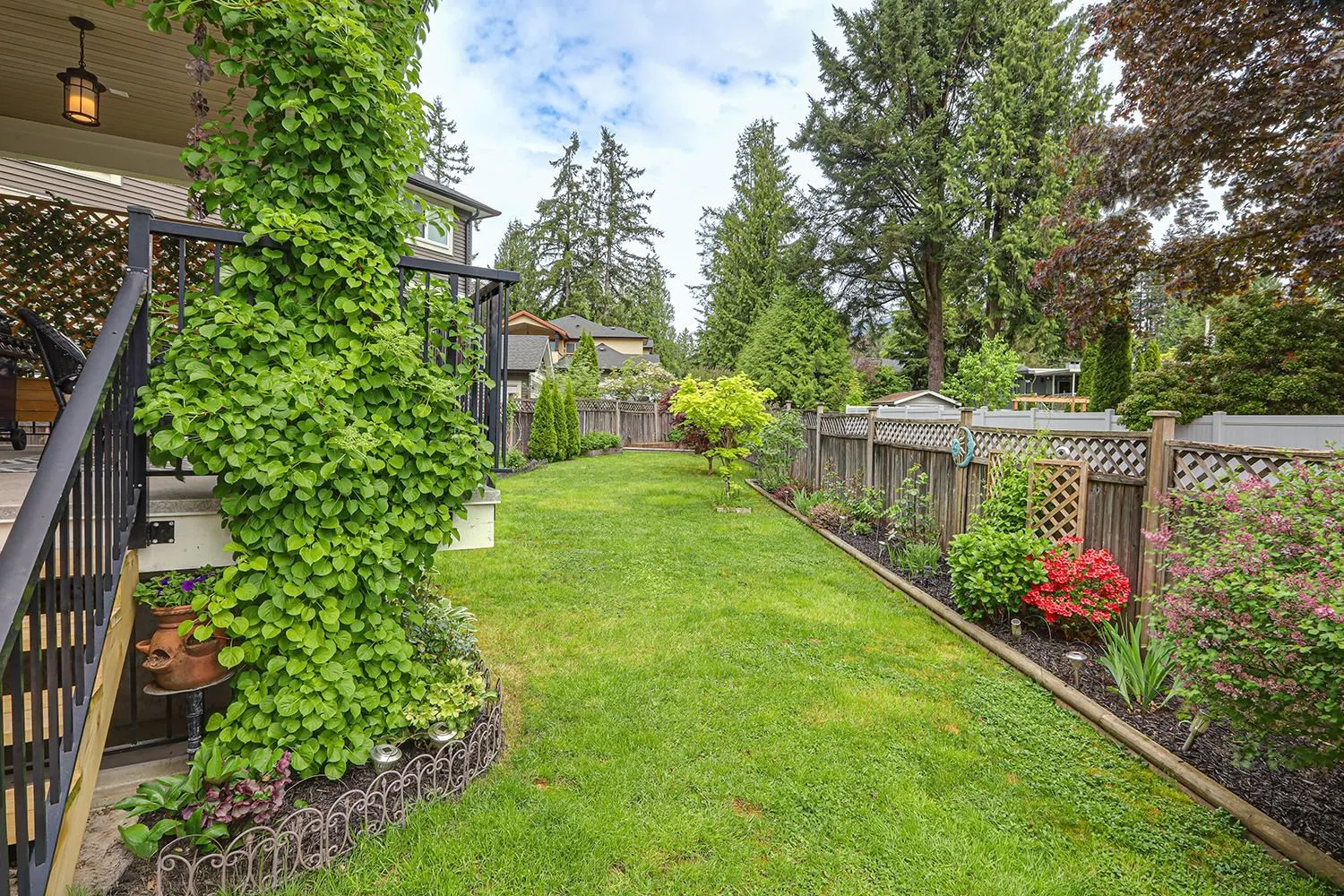 3968 Robin Place