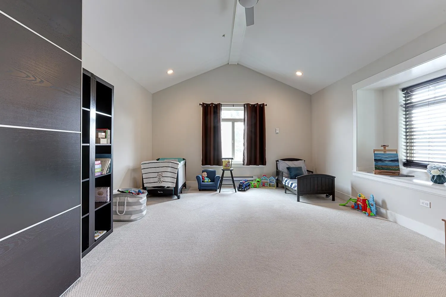 3968 Robin Place