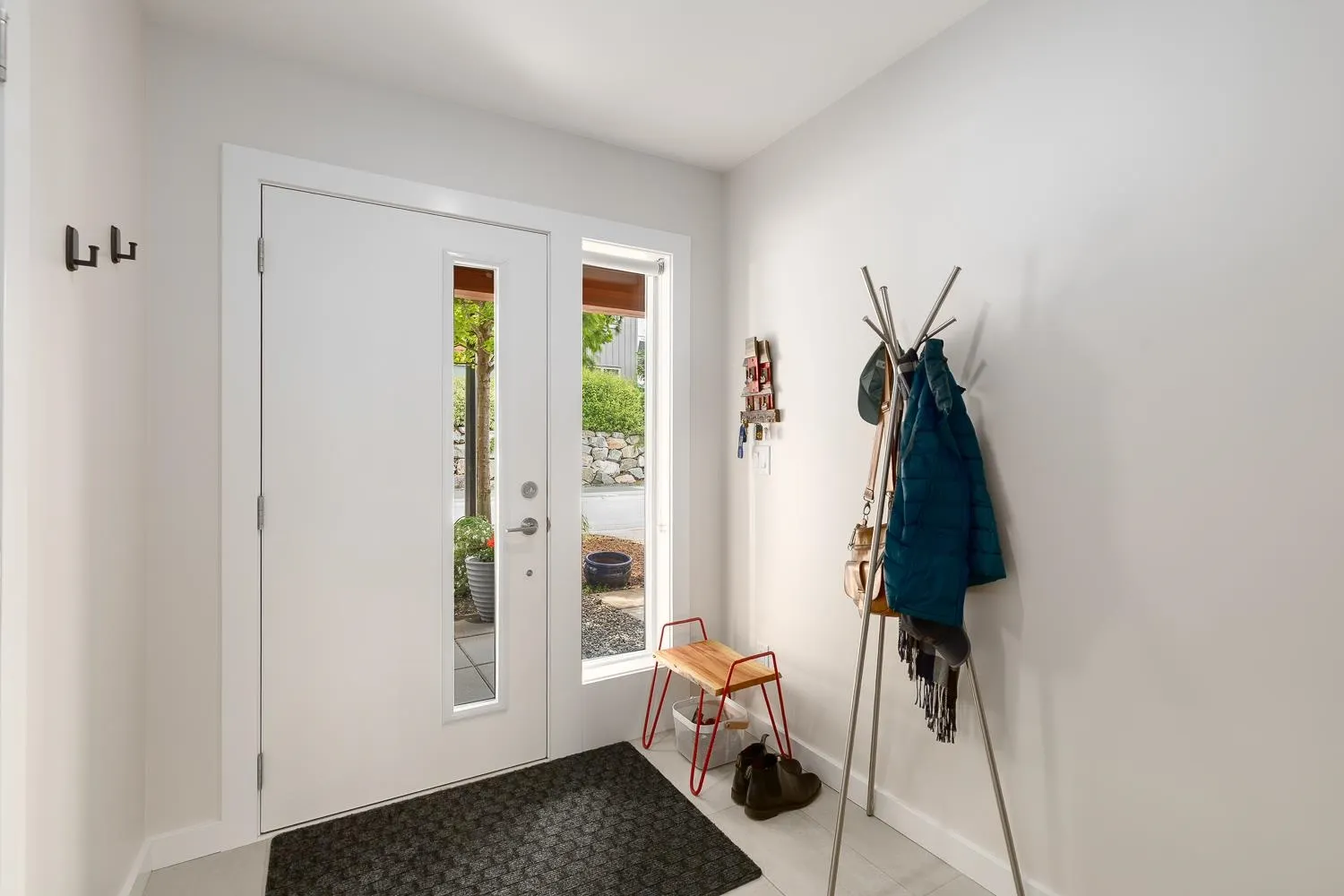 5 41360 Skyridge Place