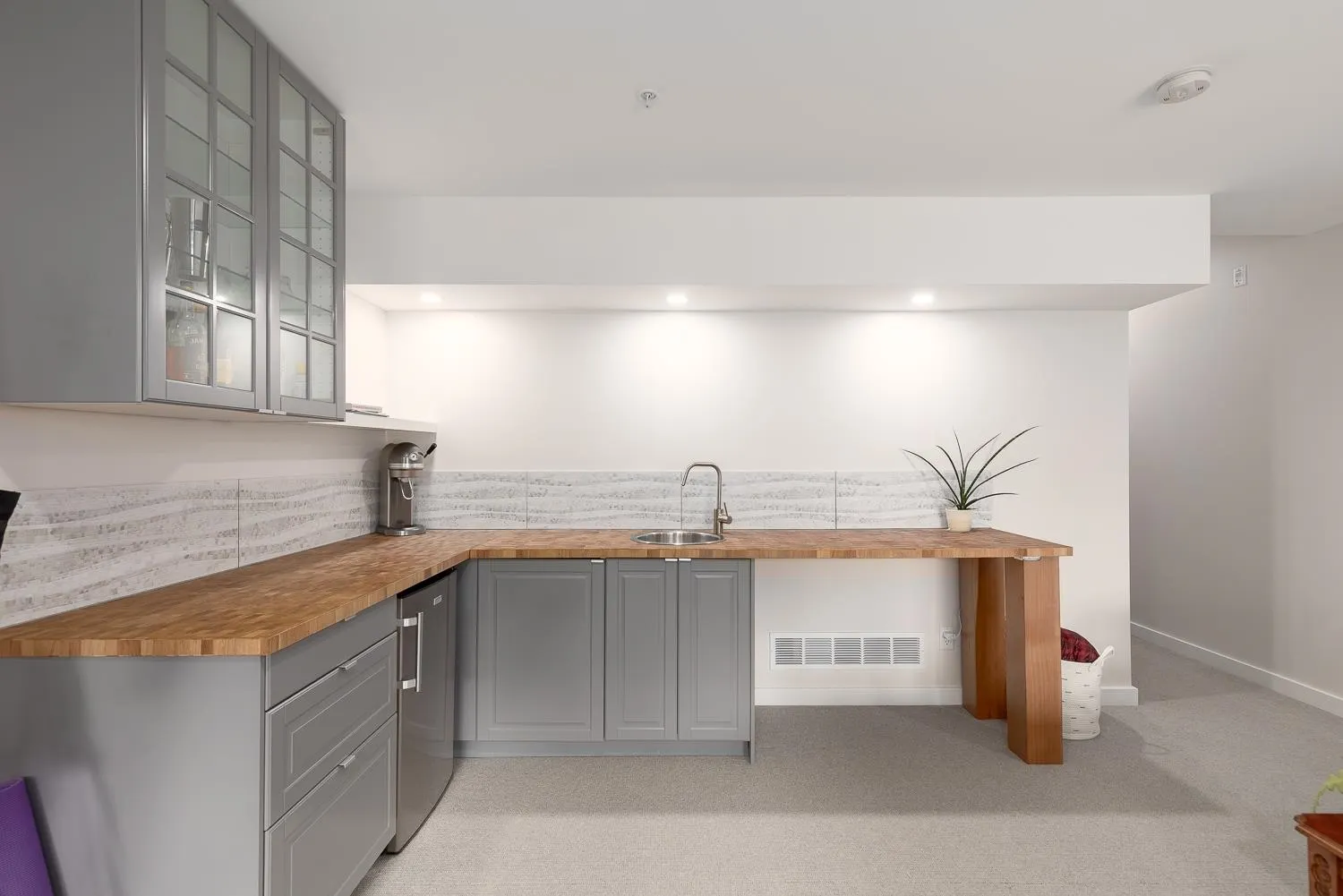 5 41360 Skyridge Place