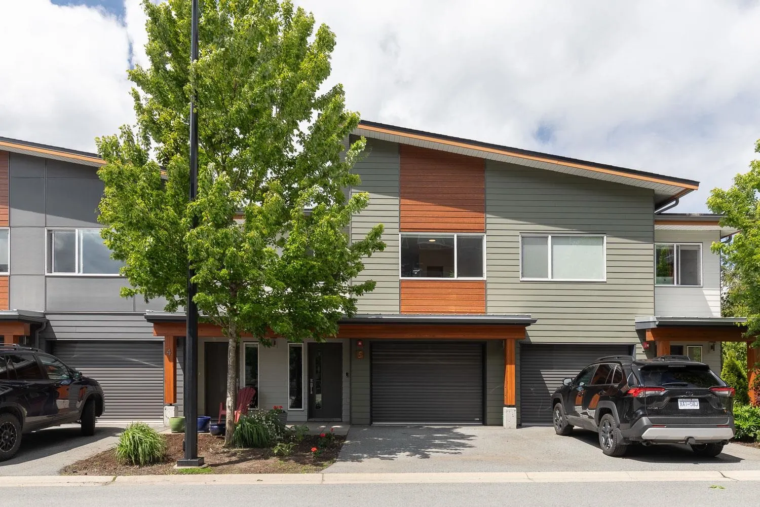 5 41360 Skyridge Place