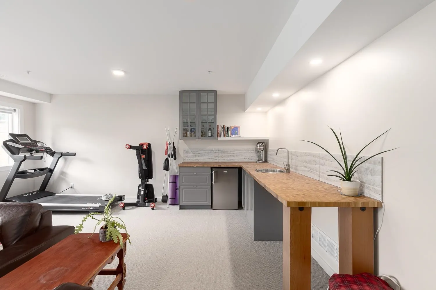 5 41360 Skyridge Place