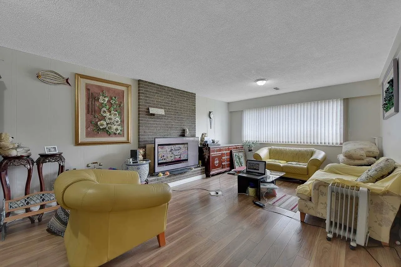 10640 Anahim Drive