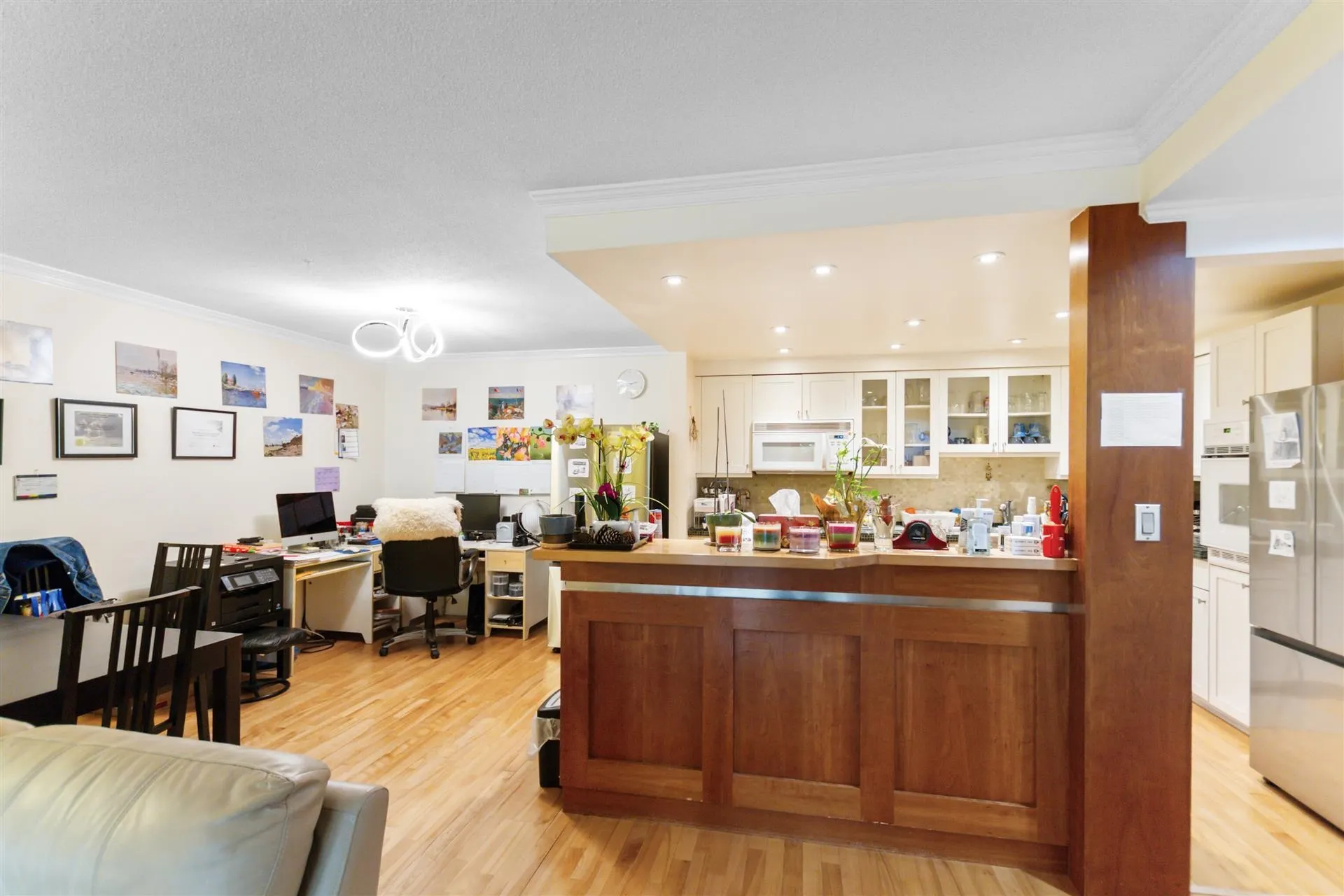 10 1425 Lamey's Mill Road