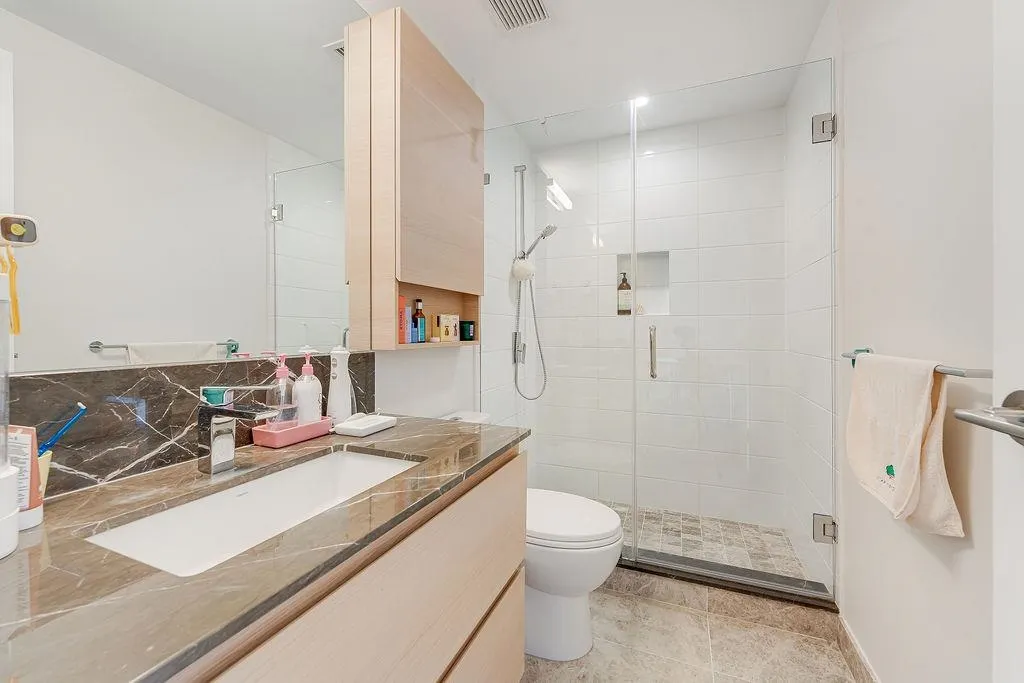 1501 305 Morrissey Road