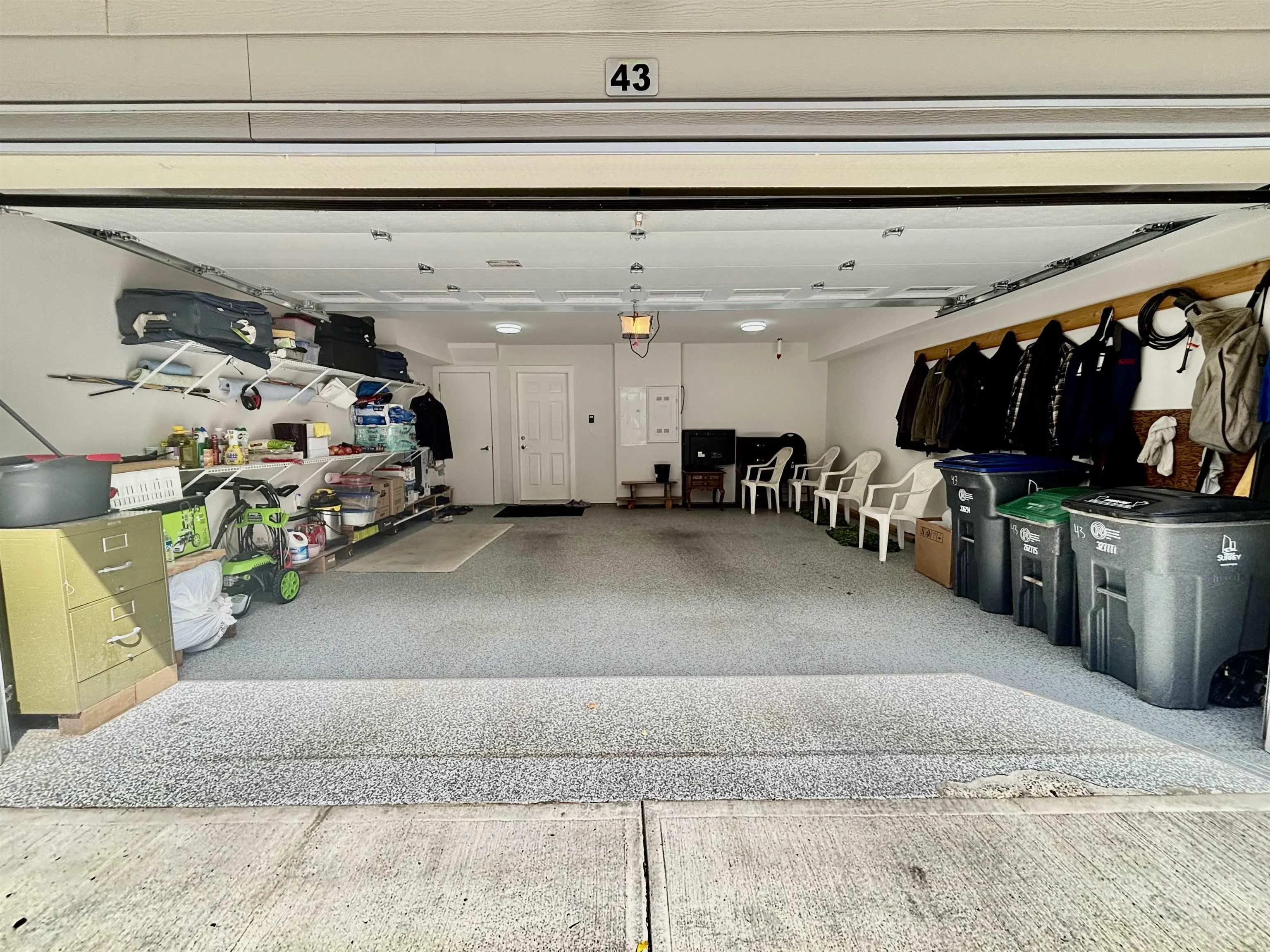 43 13898 64 Avenue