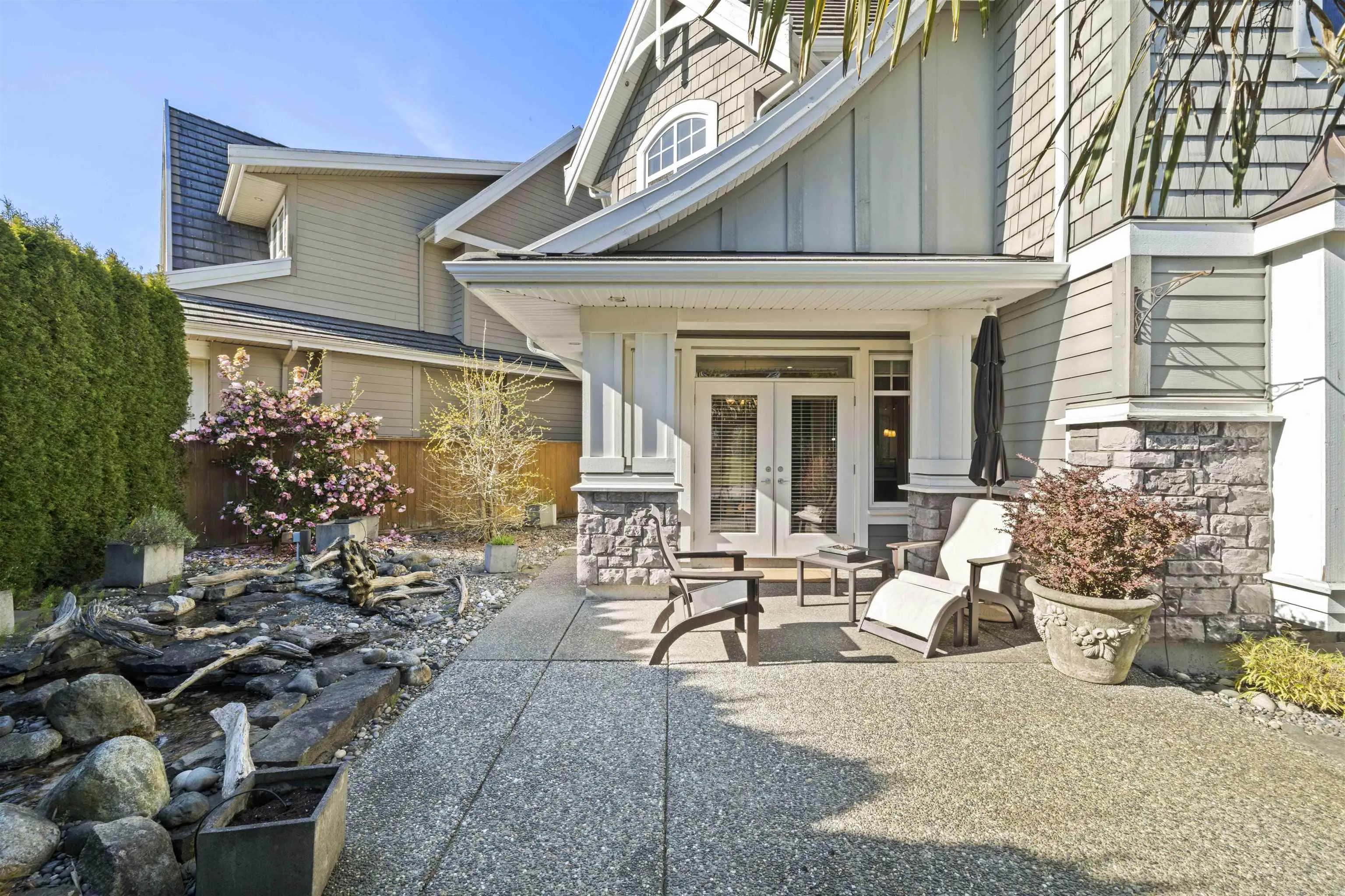 5819 Cove Reach Road