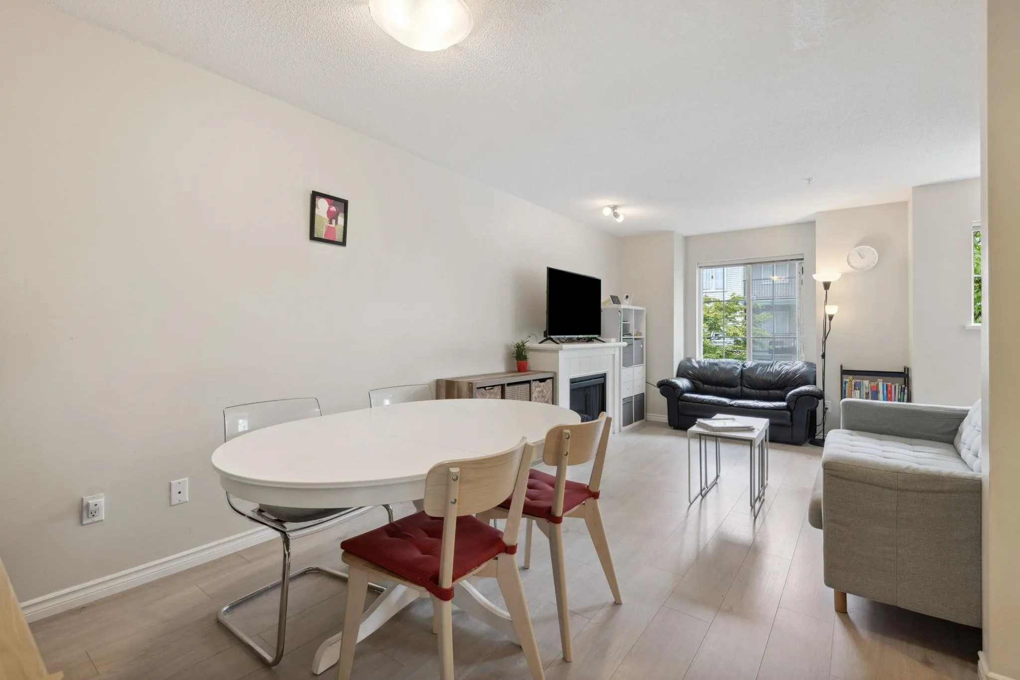 39 14855 100 Avenue