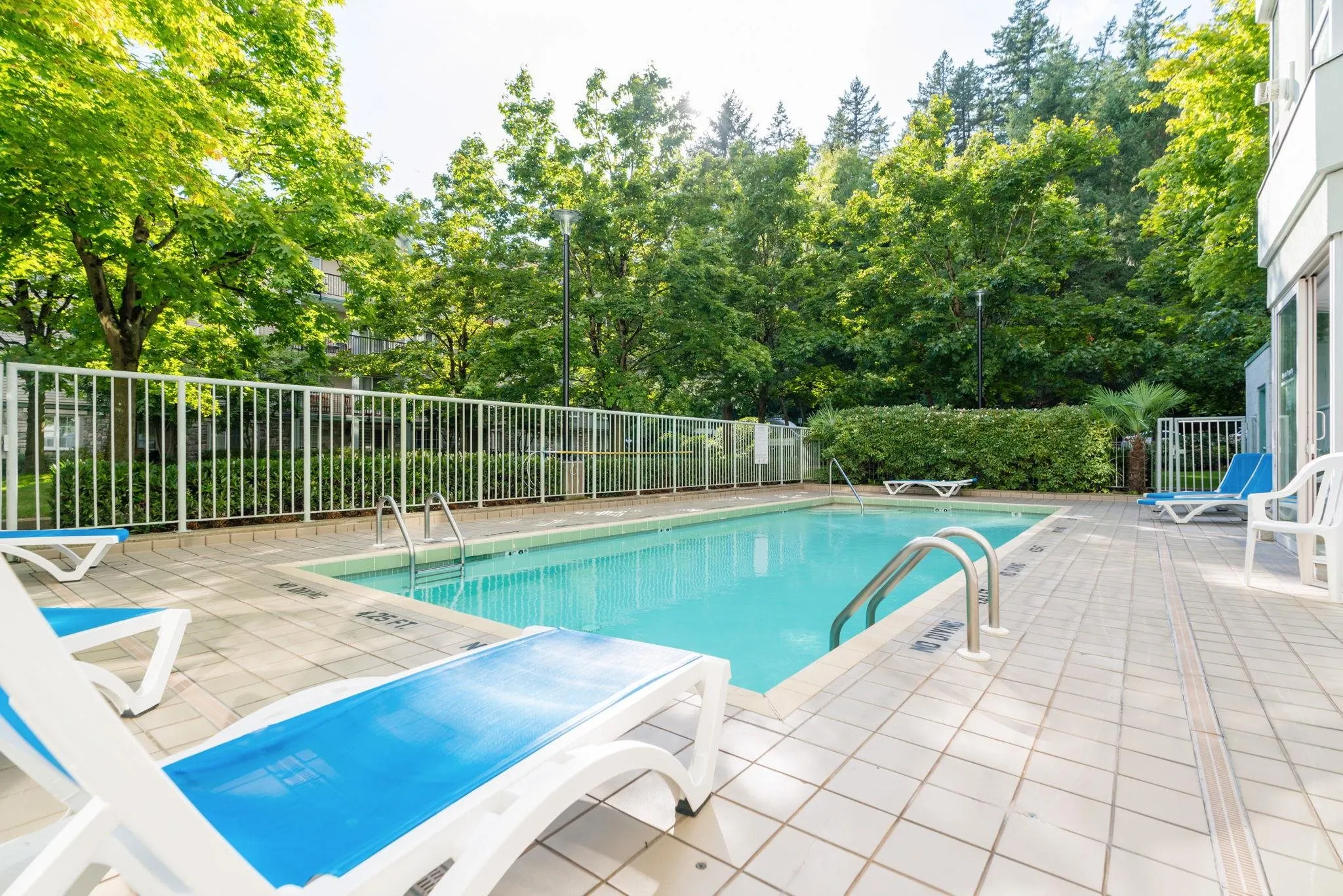 39 14855 100 Avenue