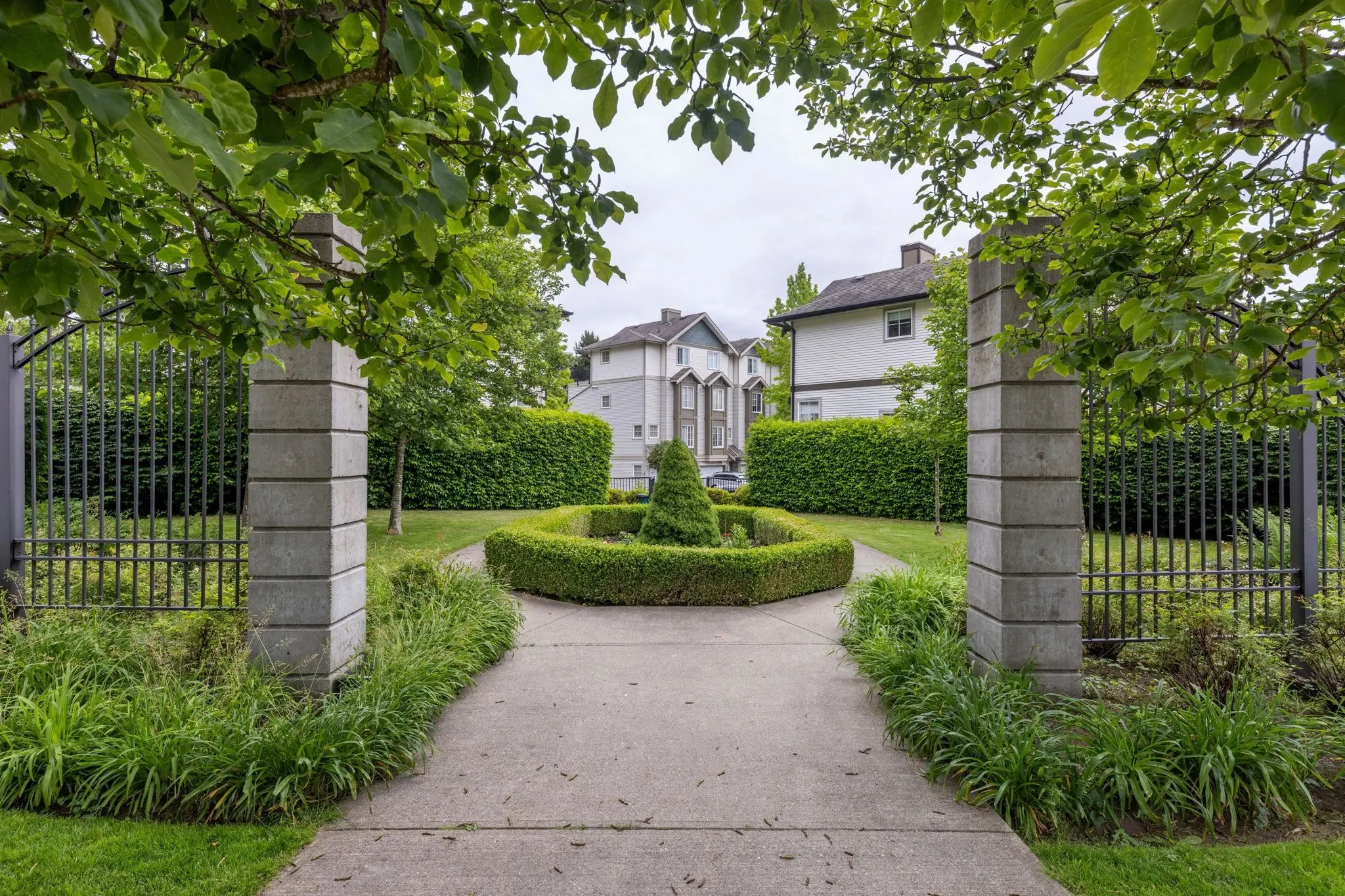 39 14855 100 Avenue