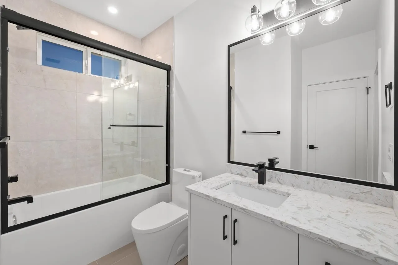 36074 Southridge Place