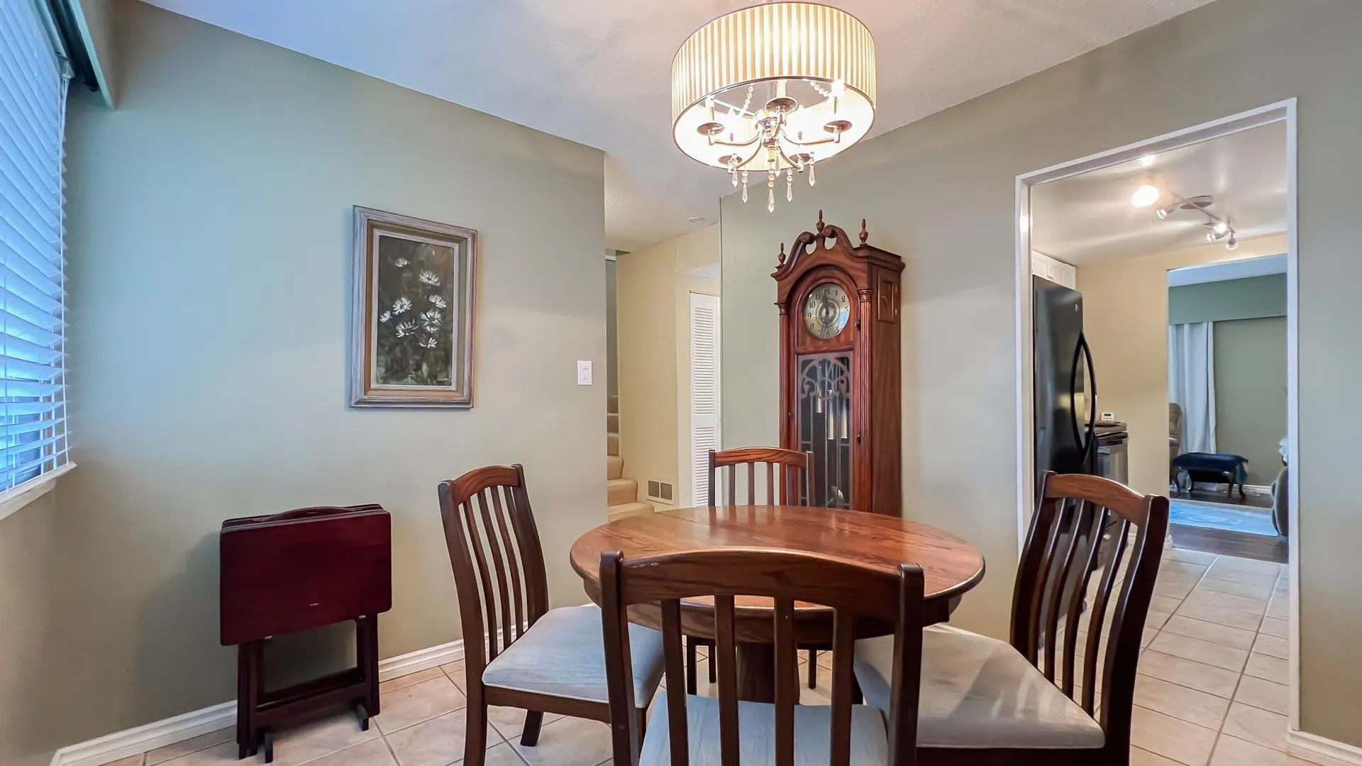 324 9411 Glendower Drive