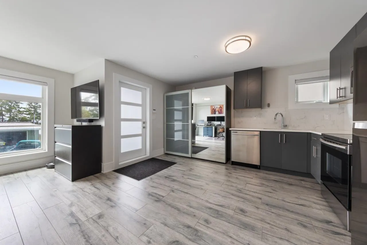 14999 Blackwood Lane