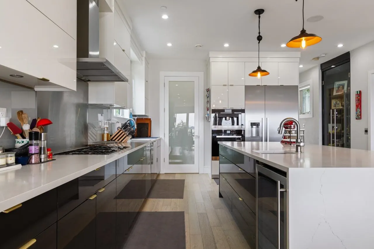 14999 Blackwood Lane