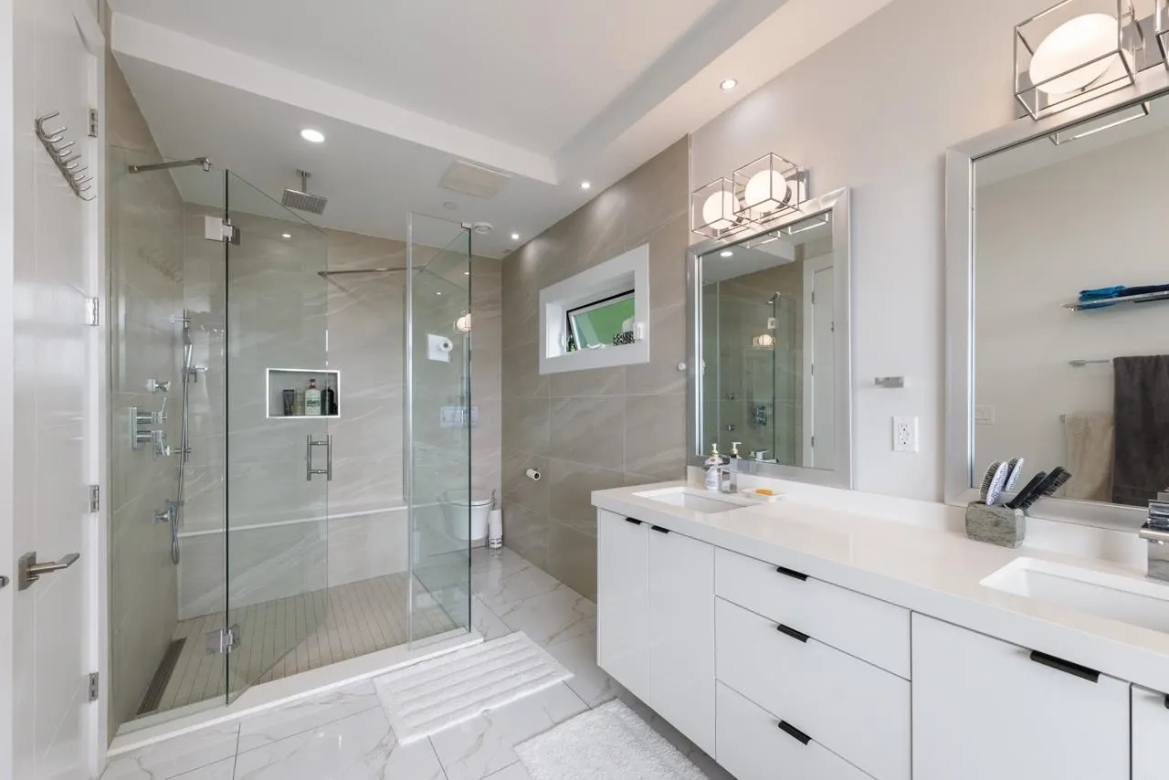 14999 Blackwood Lane